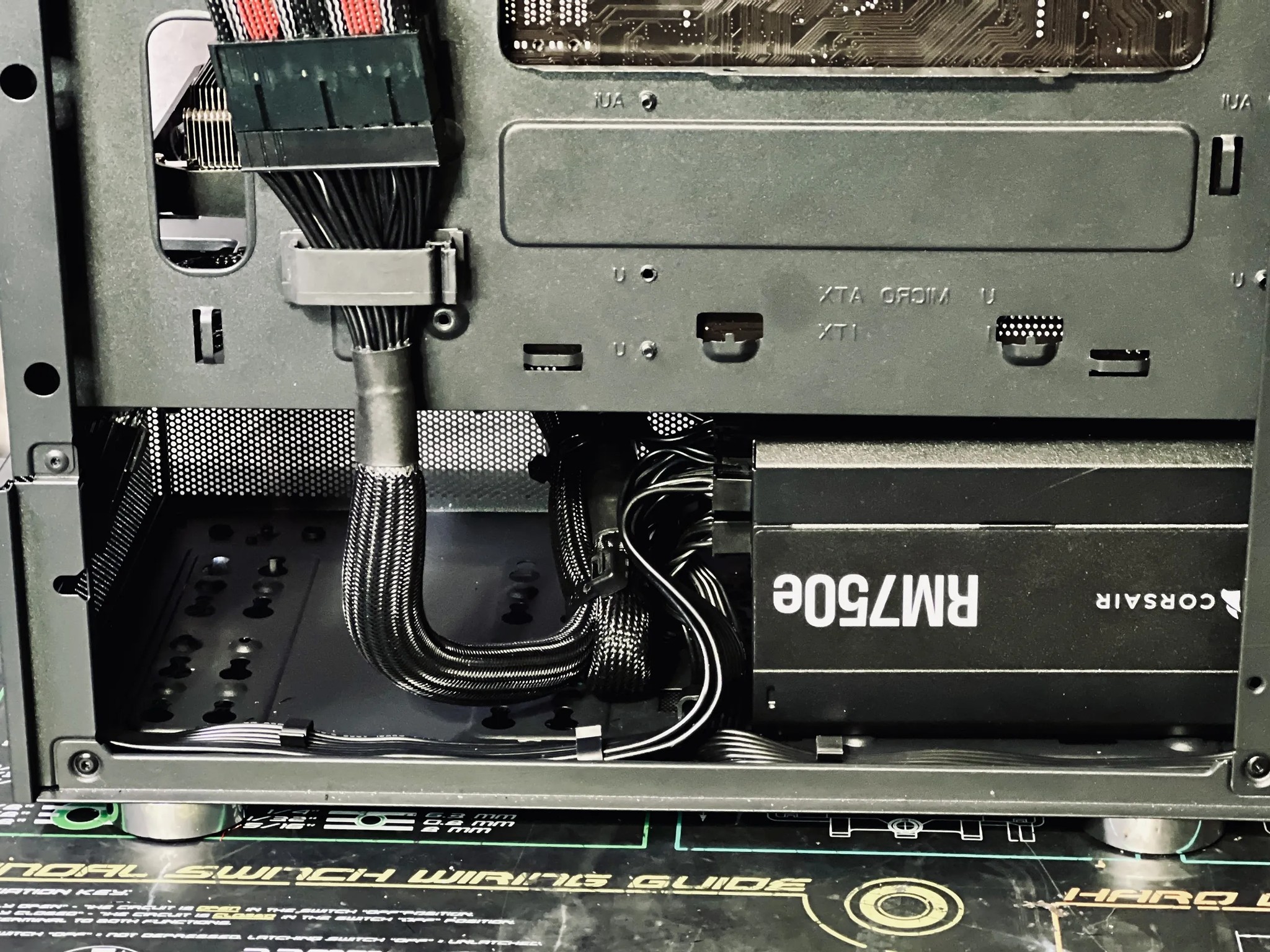 Great Mid-range Gaming PC - 3800X | RX 6750 XT | 32GB DDR4 | ATX 3.0 PSU