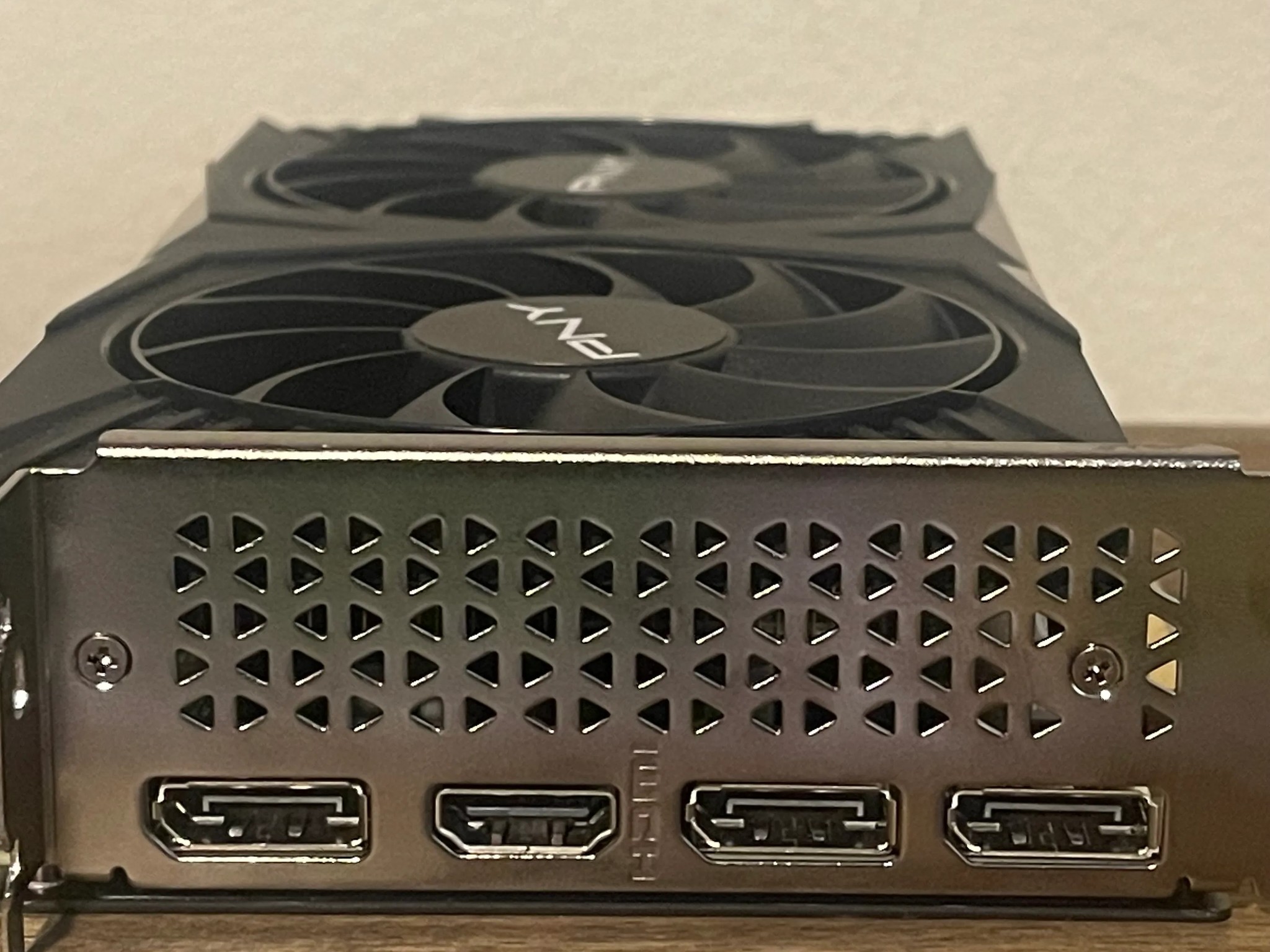 PNY GeForce RTX™ 4060 8GB VERTO™