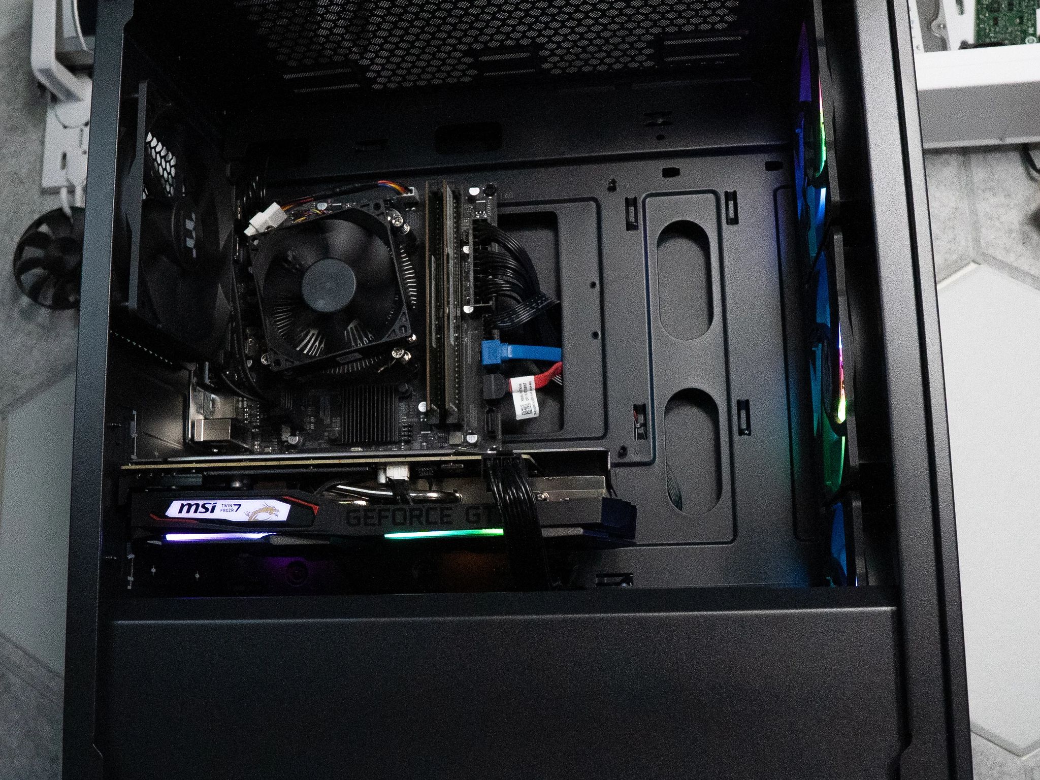 🍬🌠 BUDGET - BO6 Ready GAMING PC | MSI GTX 1660Ti 6GB | INTEL i7 7700 | 16GB DDR4 RAM | 1.25TB |
