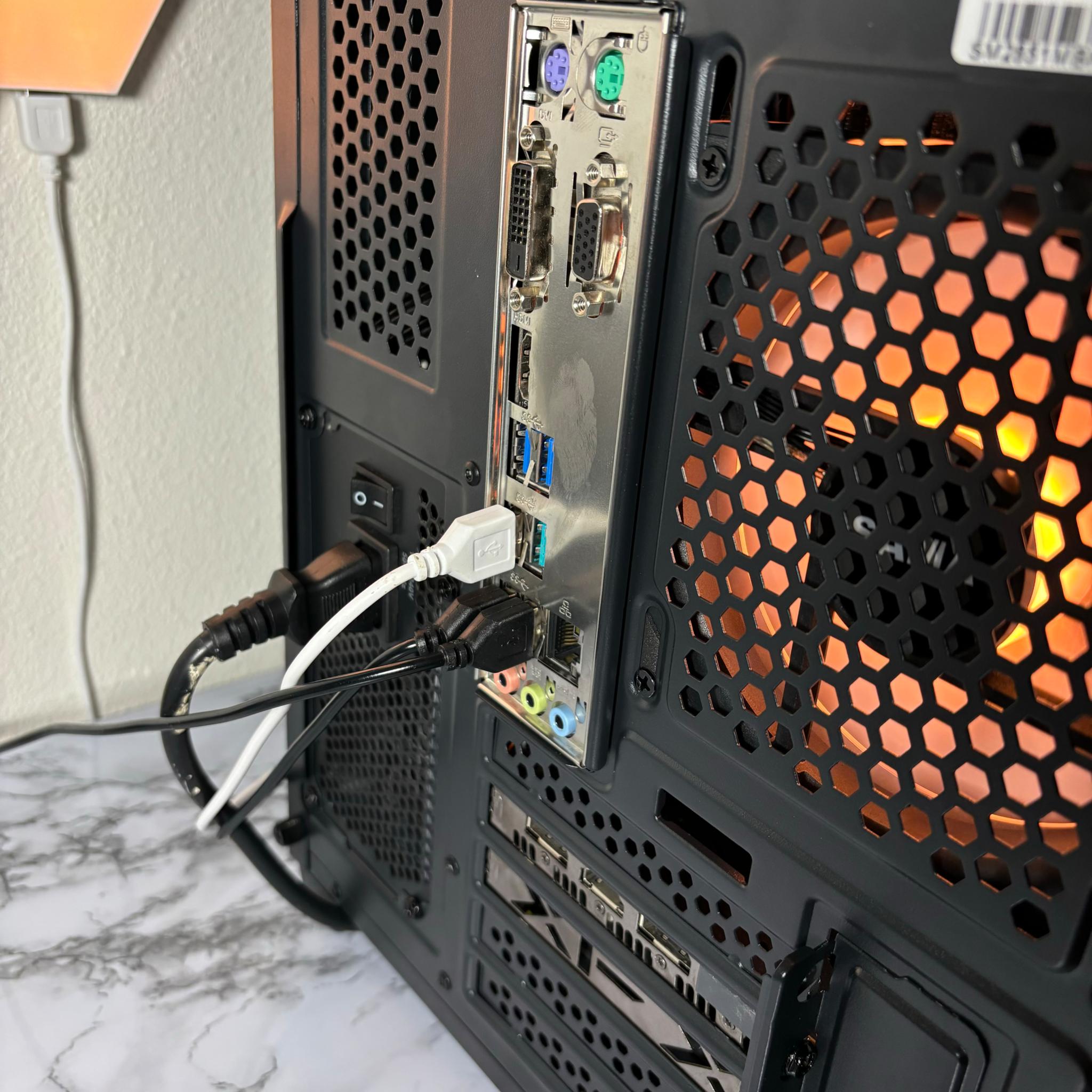 ⚫️🟠 | Ryzen 5 3600 + RX 5700XT 8GB | 16GB | #0006