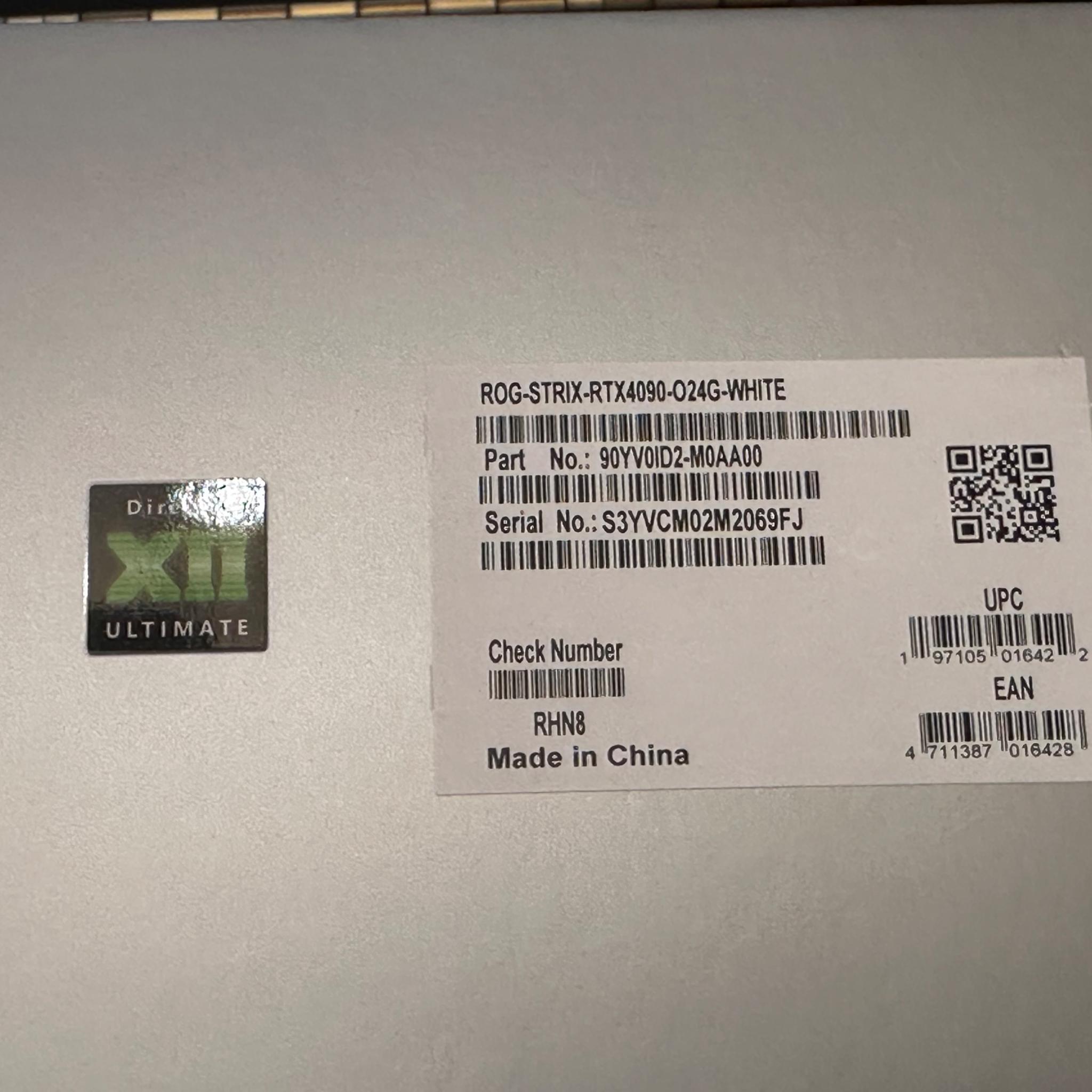 ASUS RTX 4090 White ROG Strix OC 24GB GDDR6X with original box