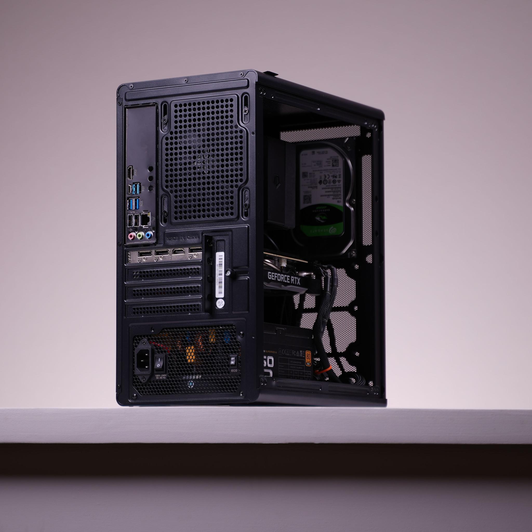 “Ecoform 14” RTX 2060 Super Intel Core i7 8700 16GB 1.2TB Windows 11 Gaming PC Powerhouse