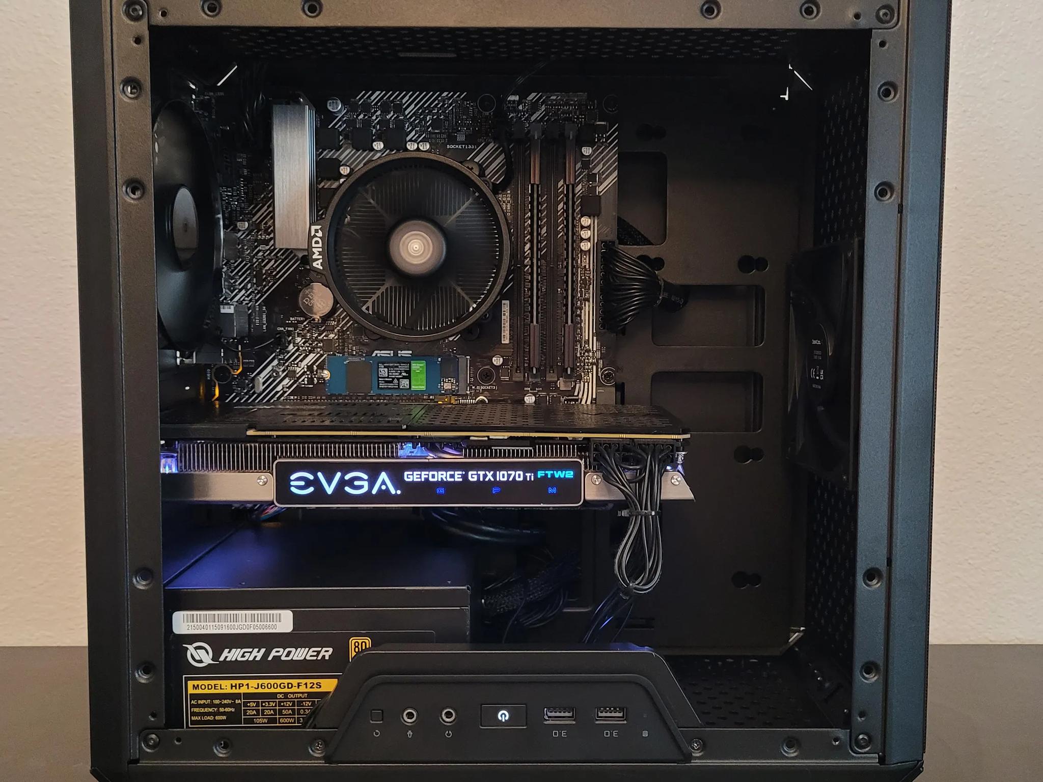 Low-Key // Ryzen 5 1600AF // GTX 1070-ti // 32GB DDR4 // 1TB SSD