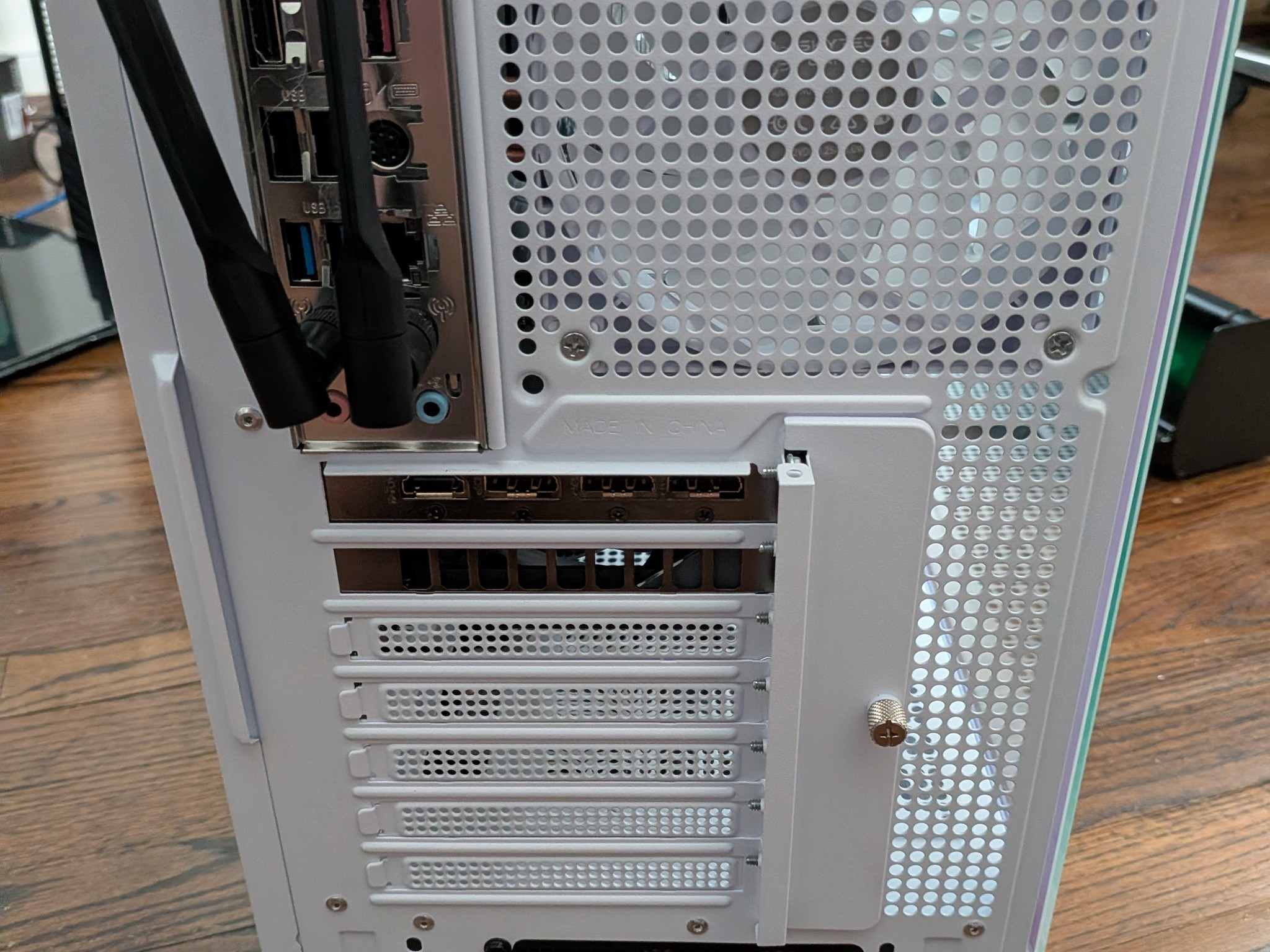 ⚡NEW Gravity Well Systems Quasar | White Gaming PC – Ryzen 7 + RTX 5070 (12GB) – 1440p/4K Ready ⚡