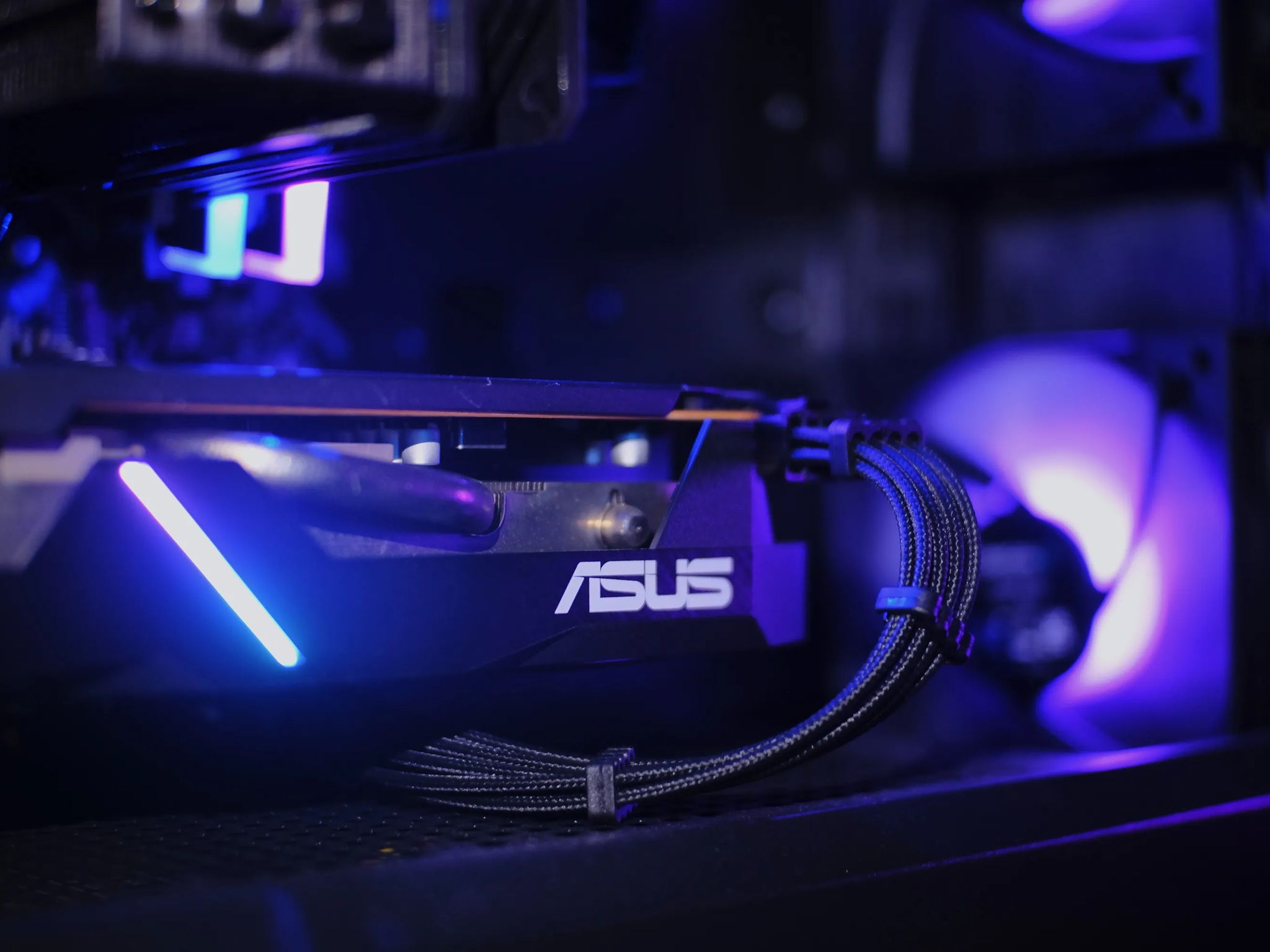 ⍣✩ ᴀᴜʀᴏ ✩⍣ DESKTOP GAMING PC  | Ryzen 5 3600 | ASUS RX 5500XT | TEAMGROUP T-Force Delta 16GB RAM