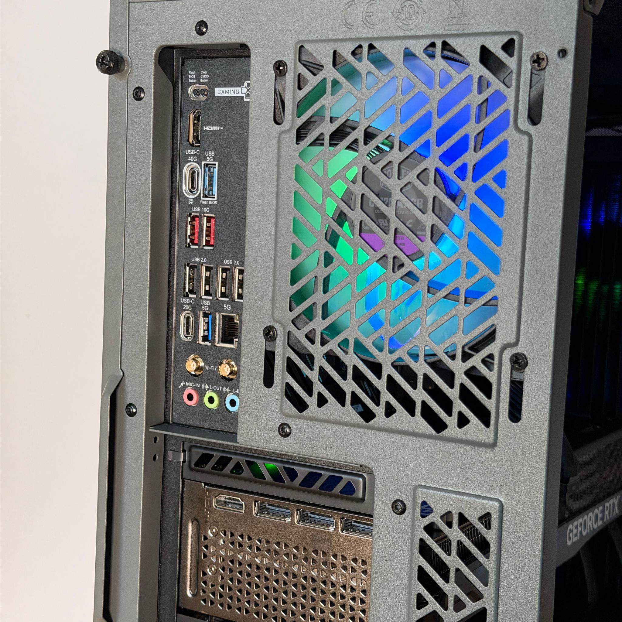 RTX 5070ti Ryzen 7 7800x3d Gaming PC