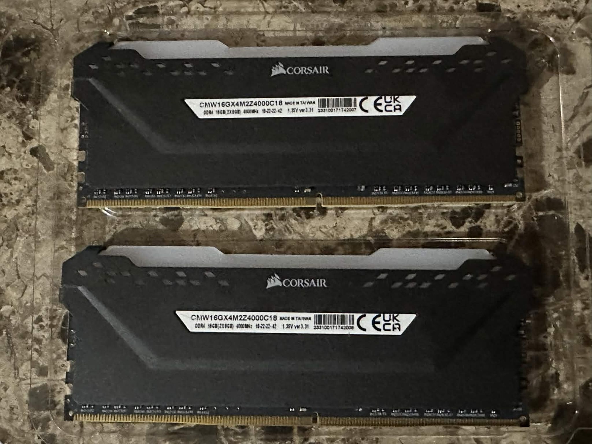 Corsair Vengeance RGB Pro 16GB (2x8GB) DDR4 4000MHz – Tested Working