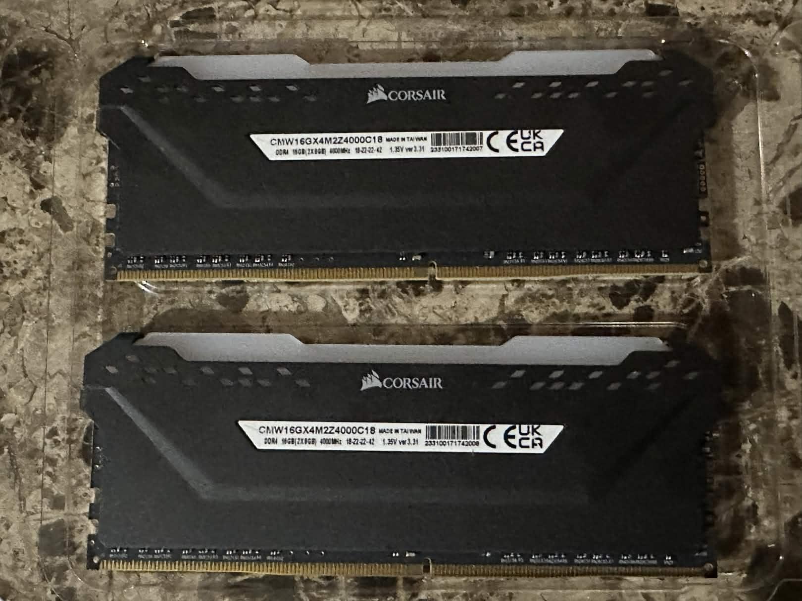 Corsair Vengeance RGB Pro 16GB (2x8GB) DDR4 4000MHz – Tested Working