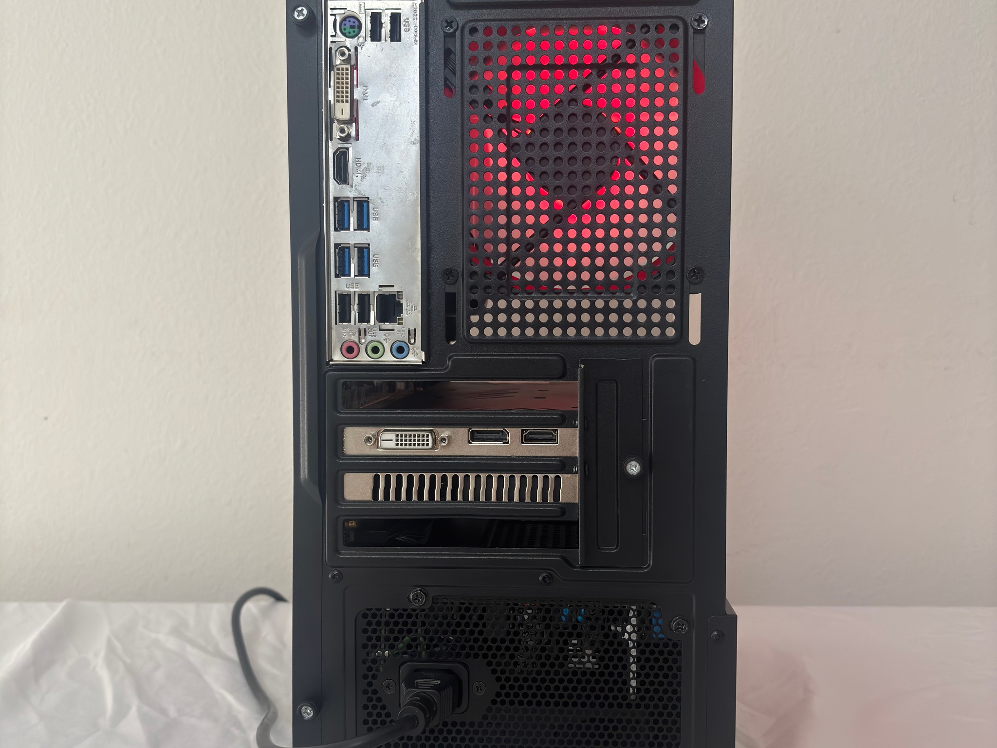 Ryzen 5 2600x + RX 580 Budget Gaming PC | 16GB RAM | WIFI | Win 11 Pro Activated | 500GB SSD