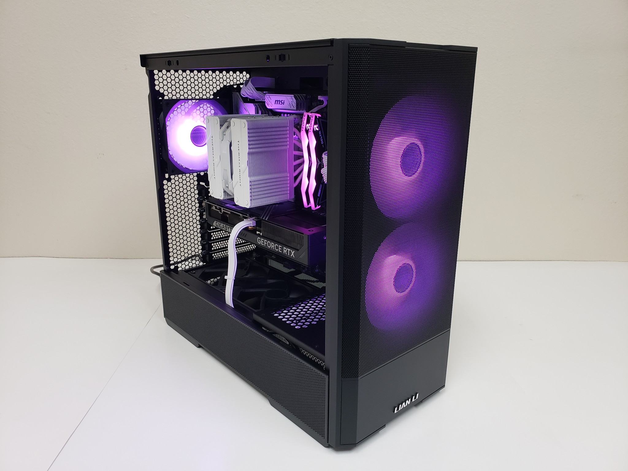 PC on Sale! Ryzen 5 9600X, RTX 5070, 32GB-DDR5 6000, 2TB SSD NVMe, 1000W PSU