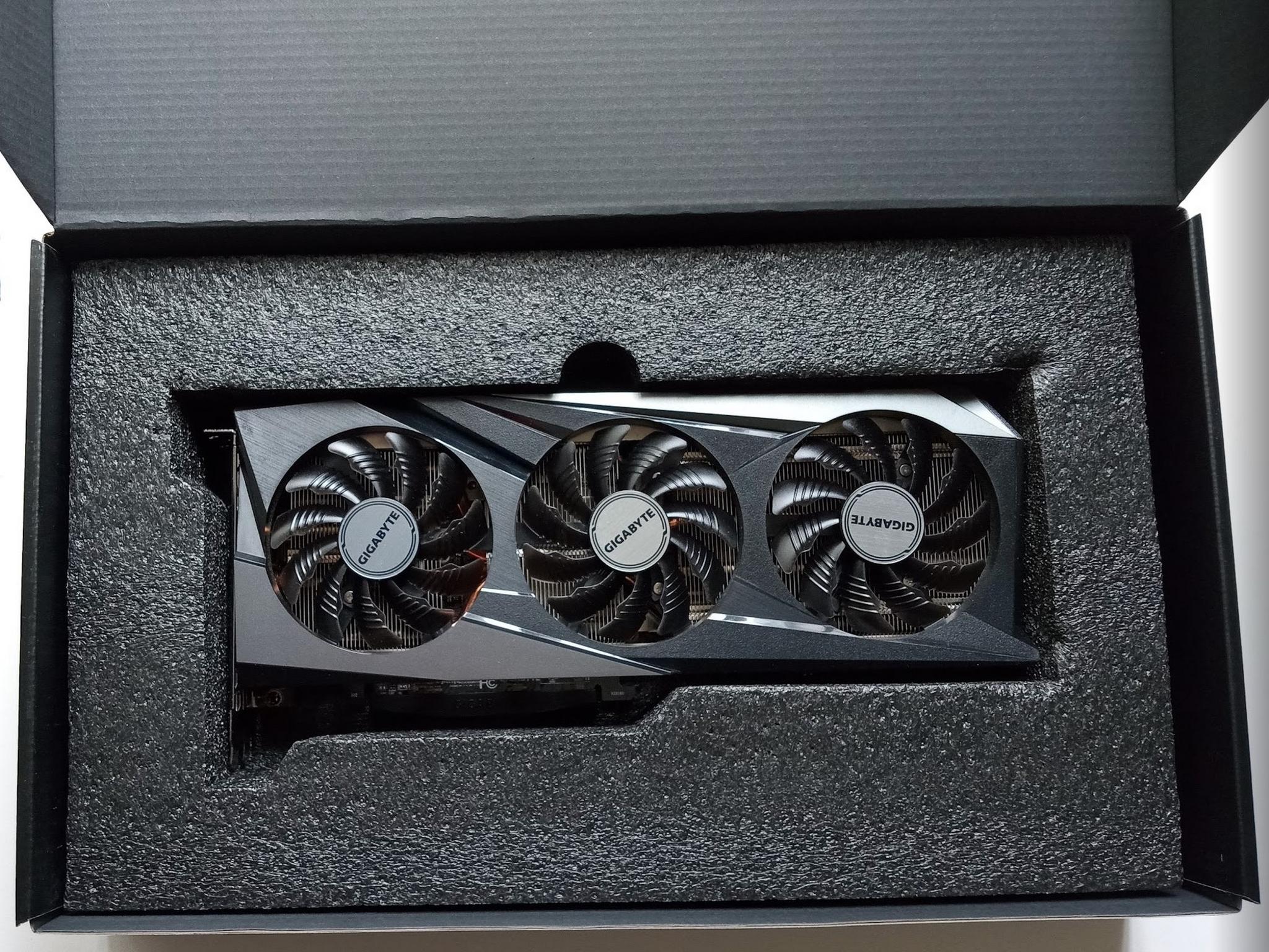 Gigabyte Radeon RX 6700 XT Gaming OC 12G Graphics Card