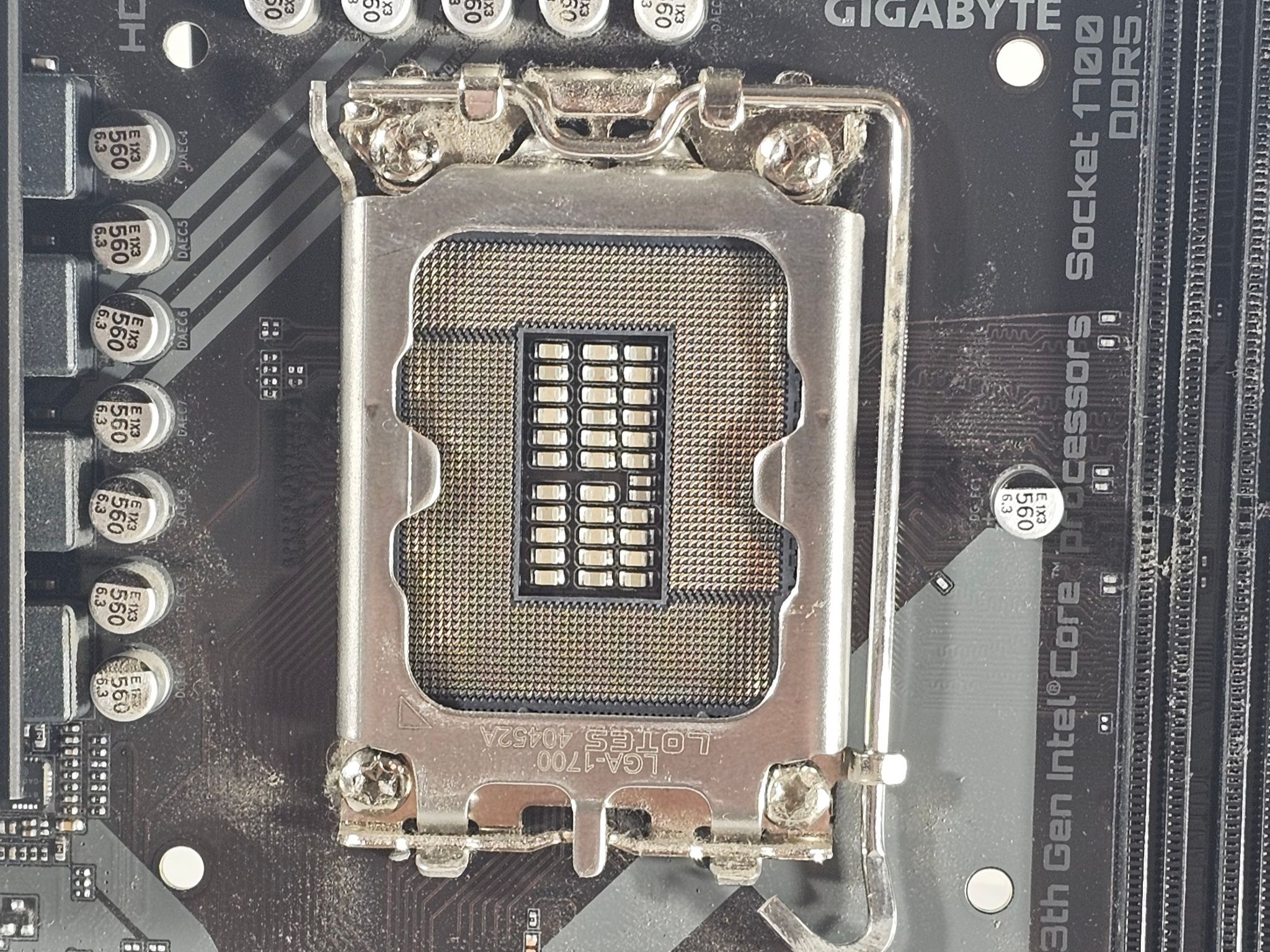 Gigabyte B760 LGA1700 ATX Motherboard DDR5 - Intel LGA1700