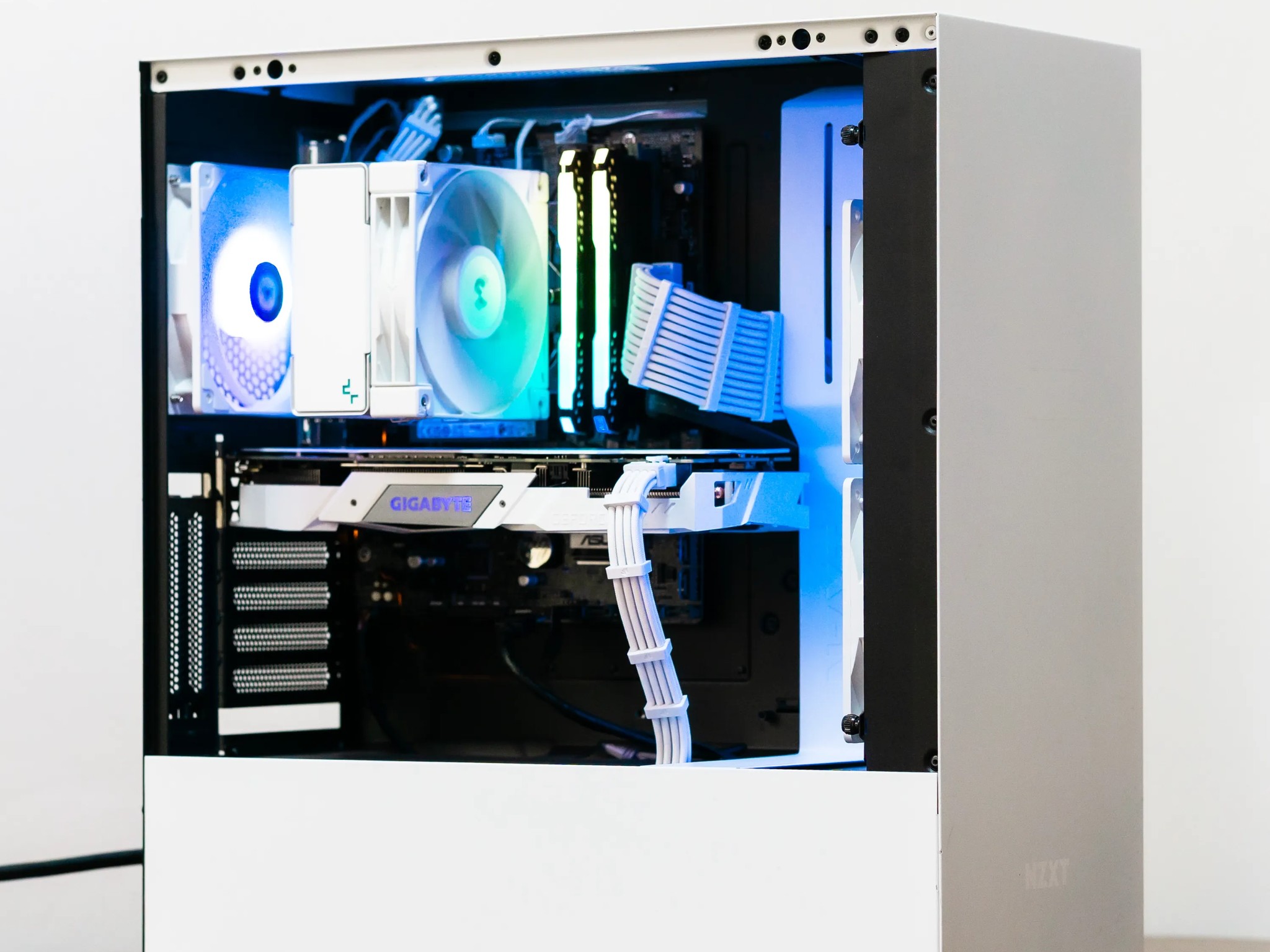 🤍ALL WHITE Gaming PC 🤍| NVIDIA RTX 2060| Intel Core i7| 32GB DDR4| 1TB M.2 NVMe SSD| Win 10| ARGB