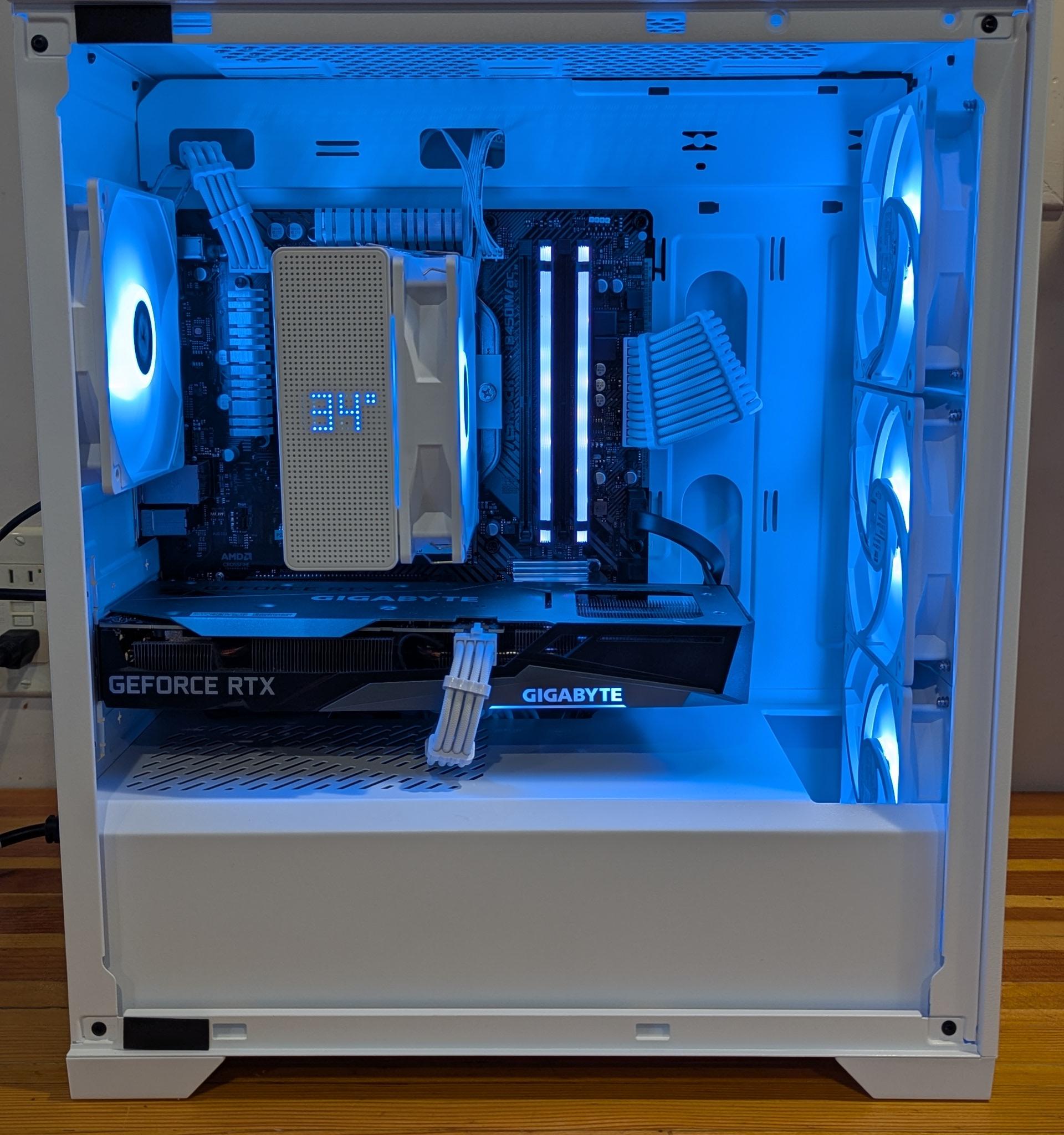 RTX 3060 || Ryzen 5 3600 || Black and White Gaming PC