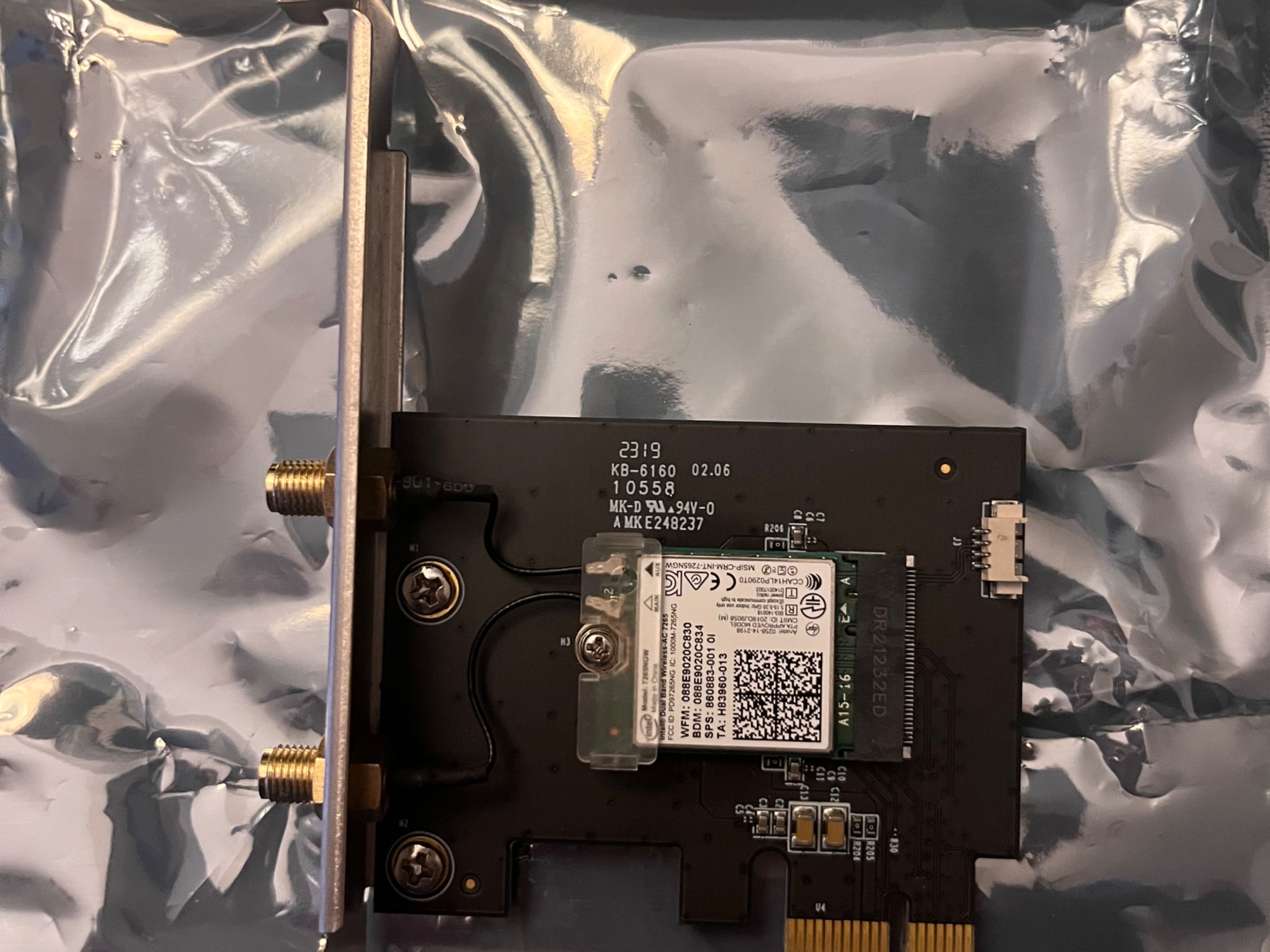 Wifi / bluetooth pcie card