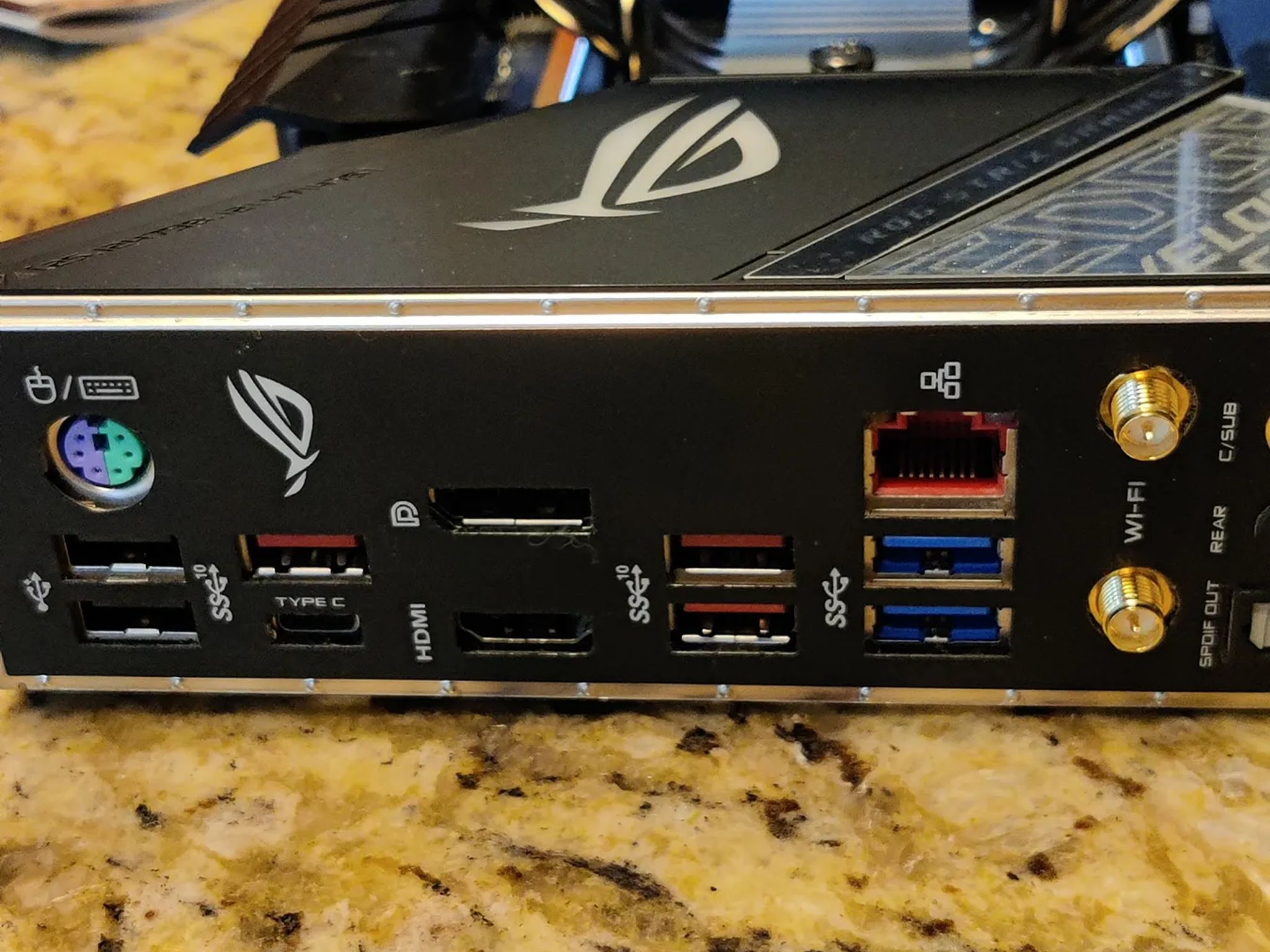 Asus Strix Z390 w/I7 9700k