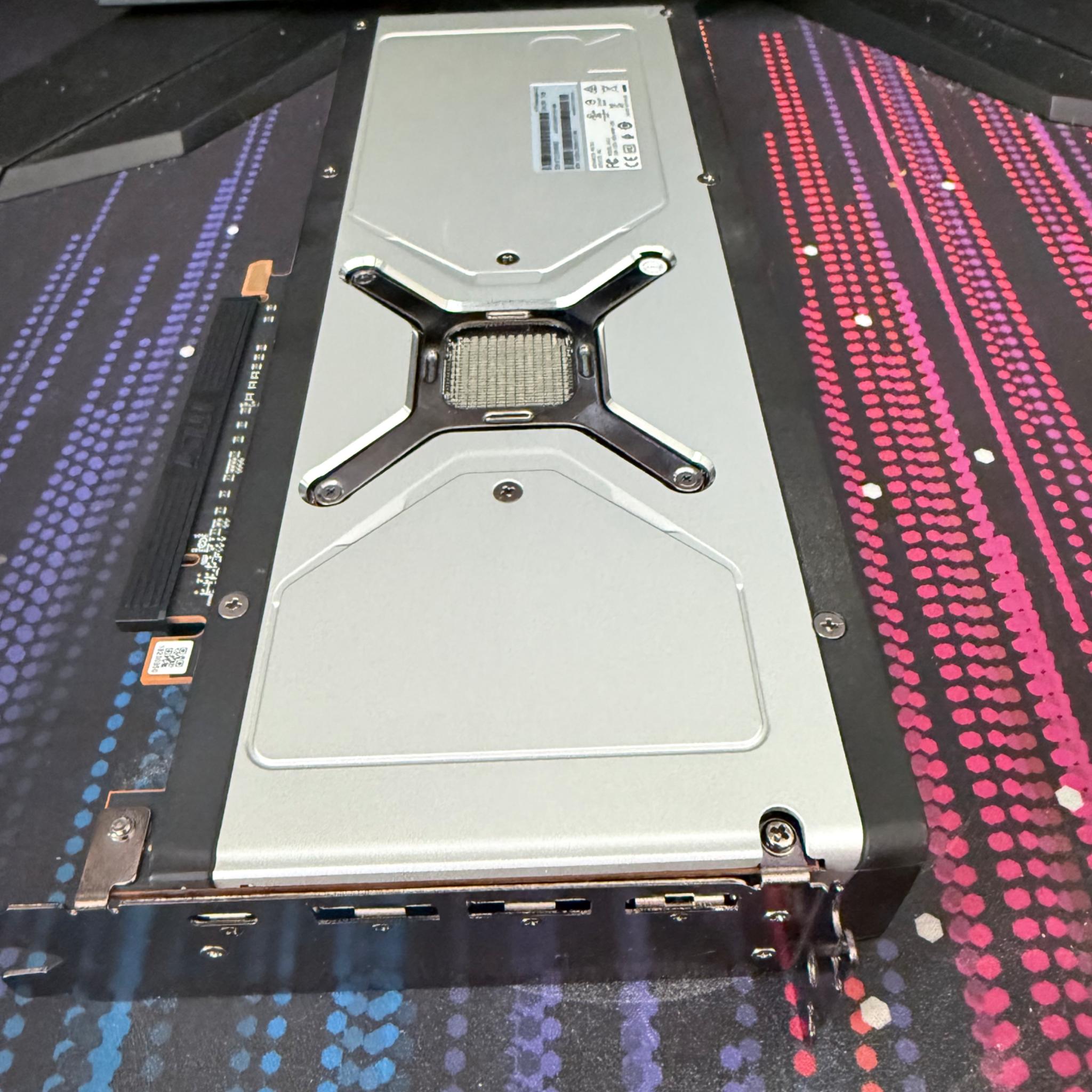 AMD RX 6800 16GB Reference Design
