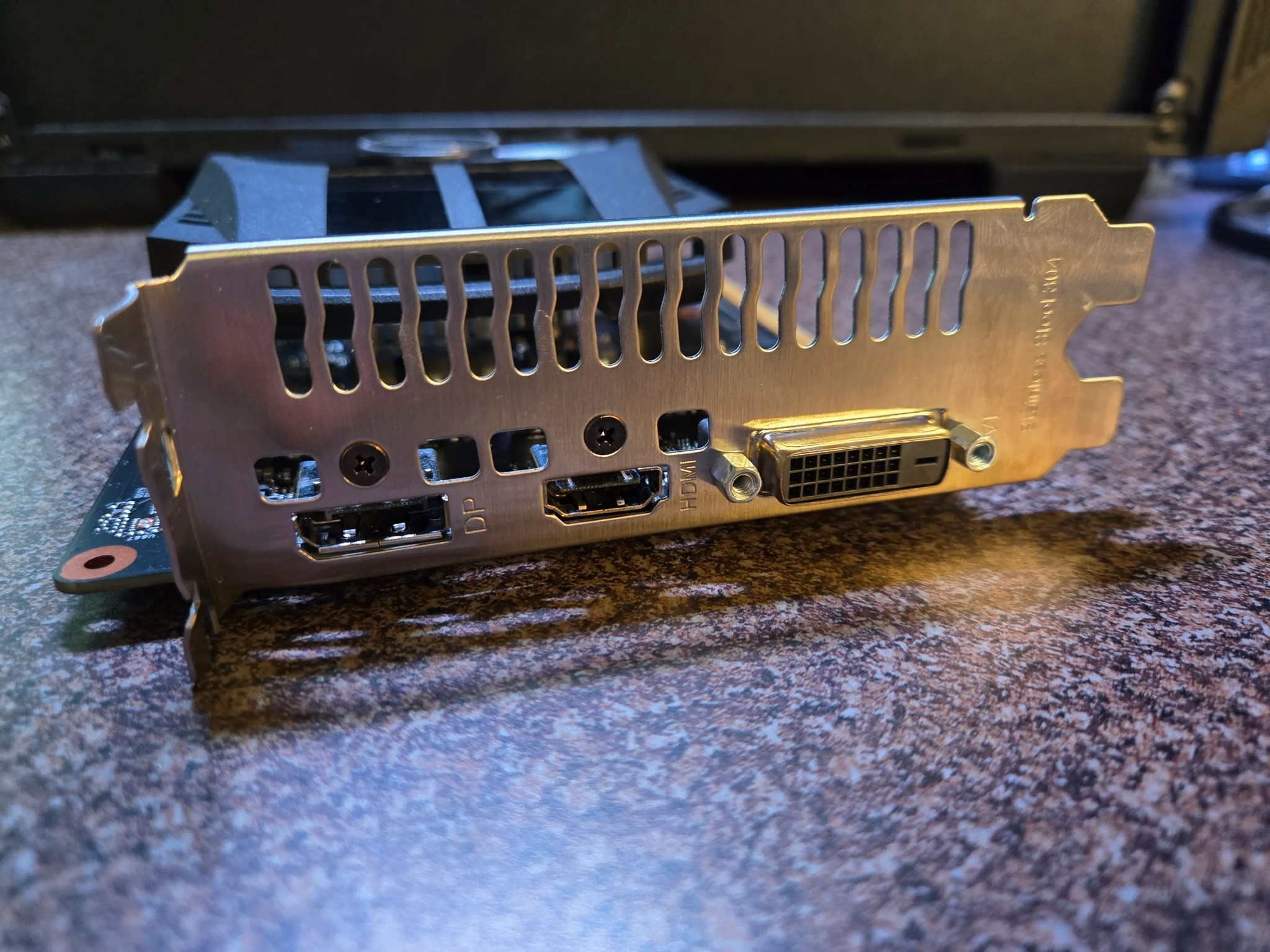 GTX1650 GDDR6 Asus Phoenix single-fan ITX-friendly GPU