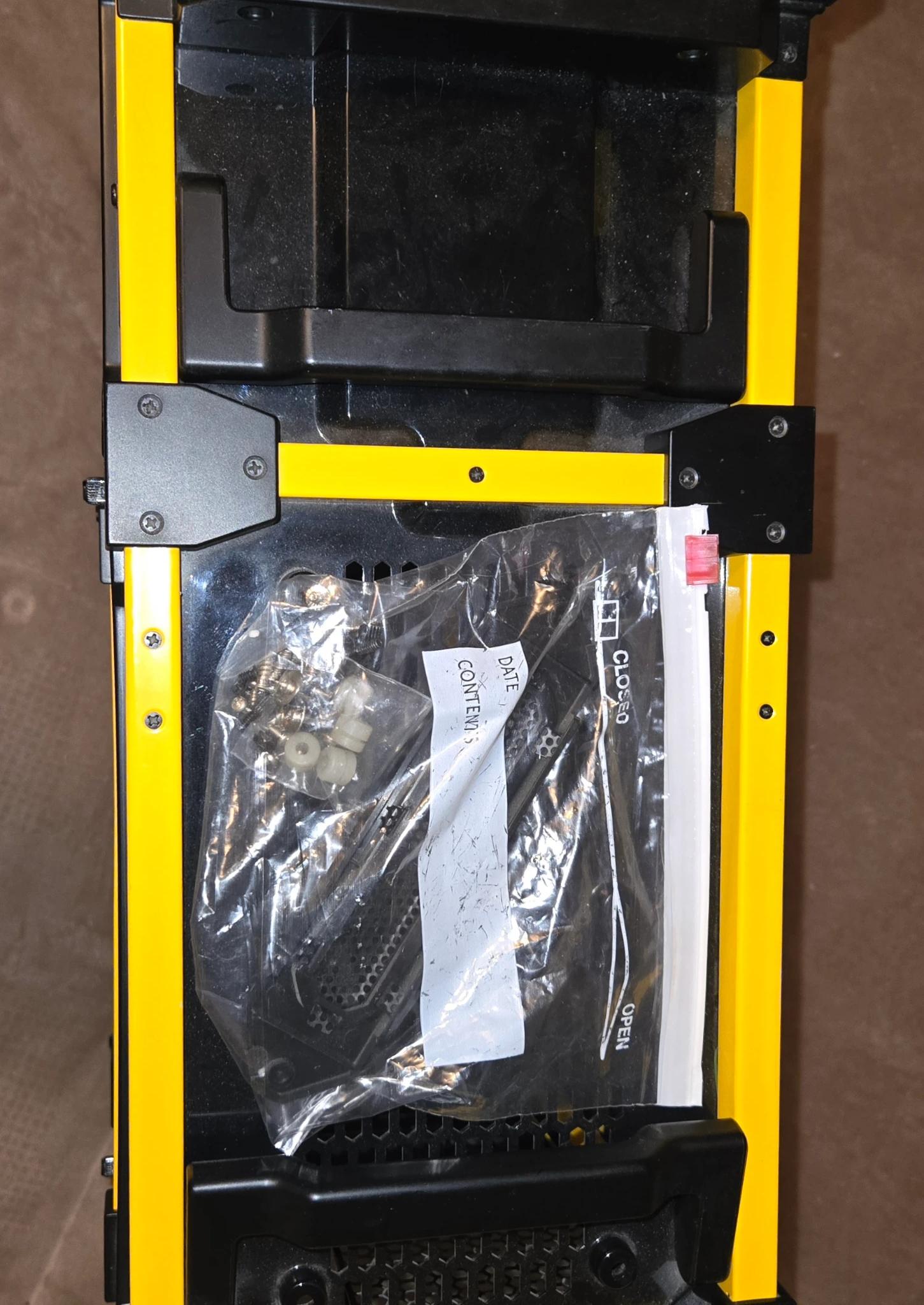 Antec LanBoy Air Yellow w Extras
