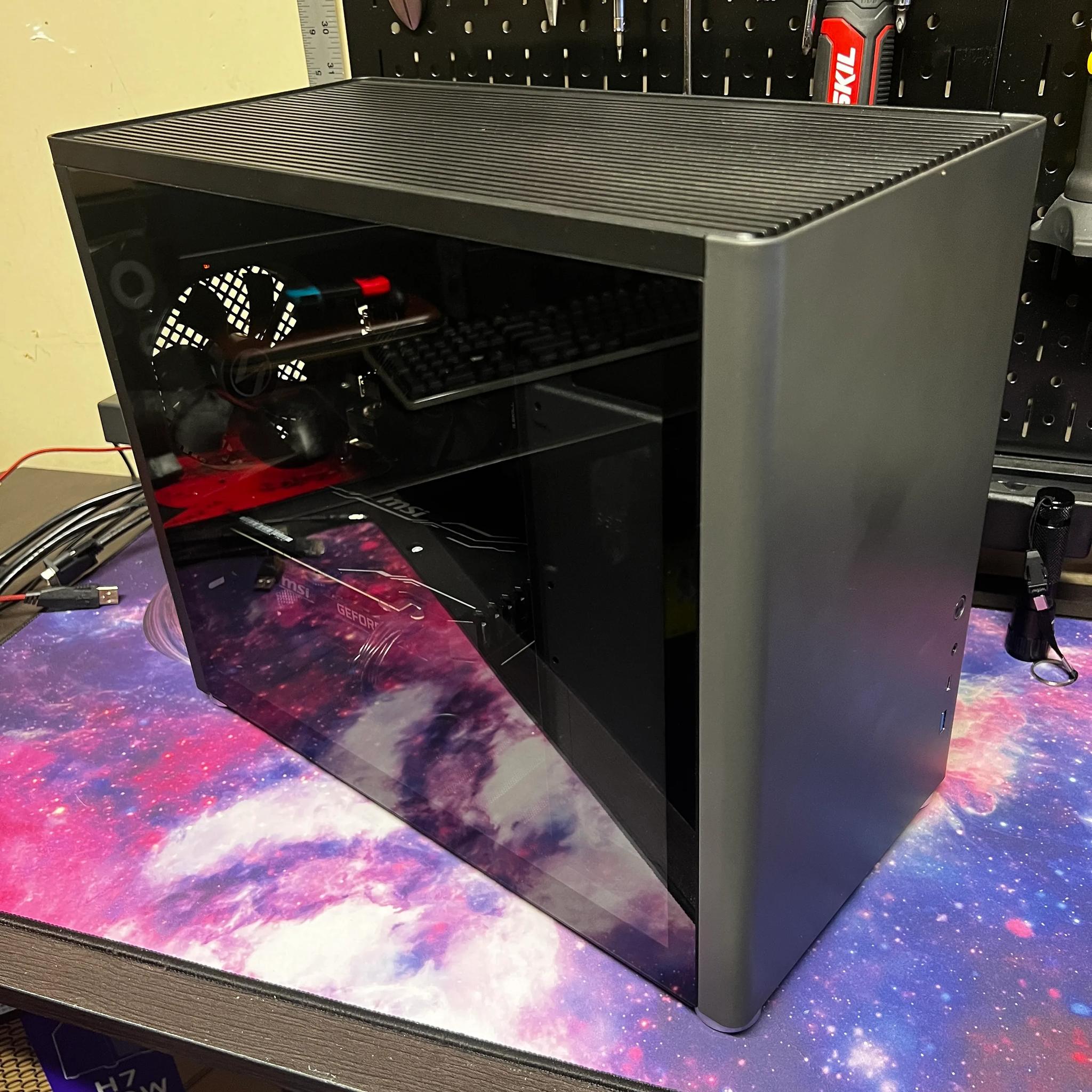 BB v6: Black Noir  || Intel i3-10100F + GTX 1660Ti