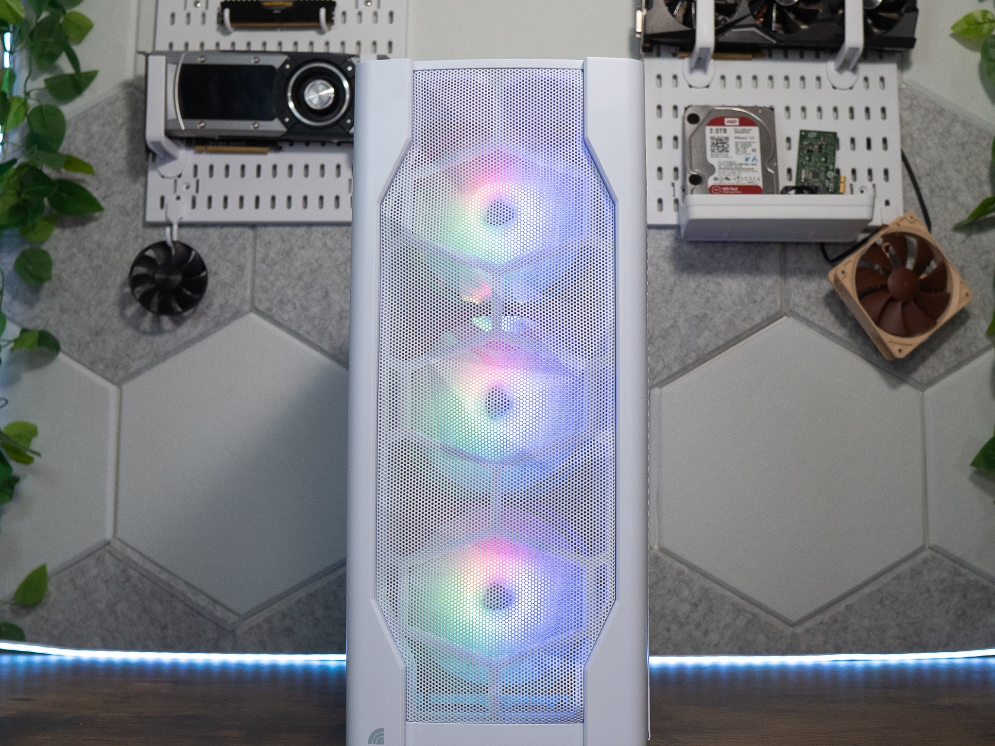 🌨🍬 | ZOTAC RTX 2060 | INTEL i5 10400F | 32GB DDR4 RAM | 1.25TB | Arctic Candy