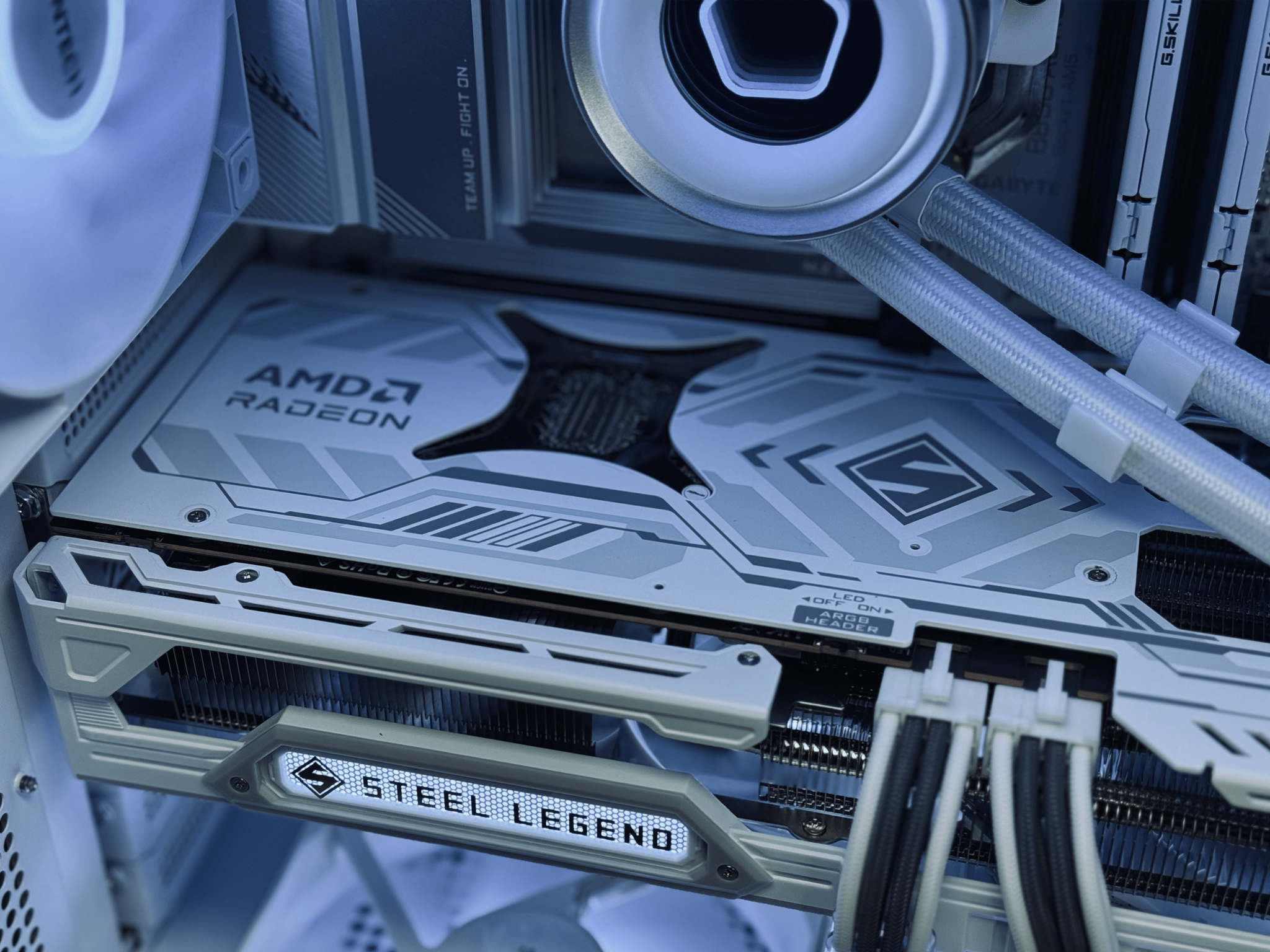 👨‍🚀CryoSpectre : AMD RX 9070XT, Ryzen 7 7700X , 32GB DDR5 RAM, 2TB M.2 SSD
