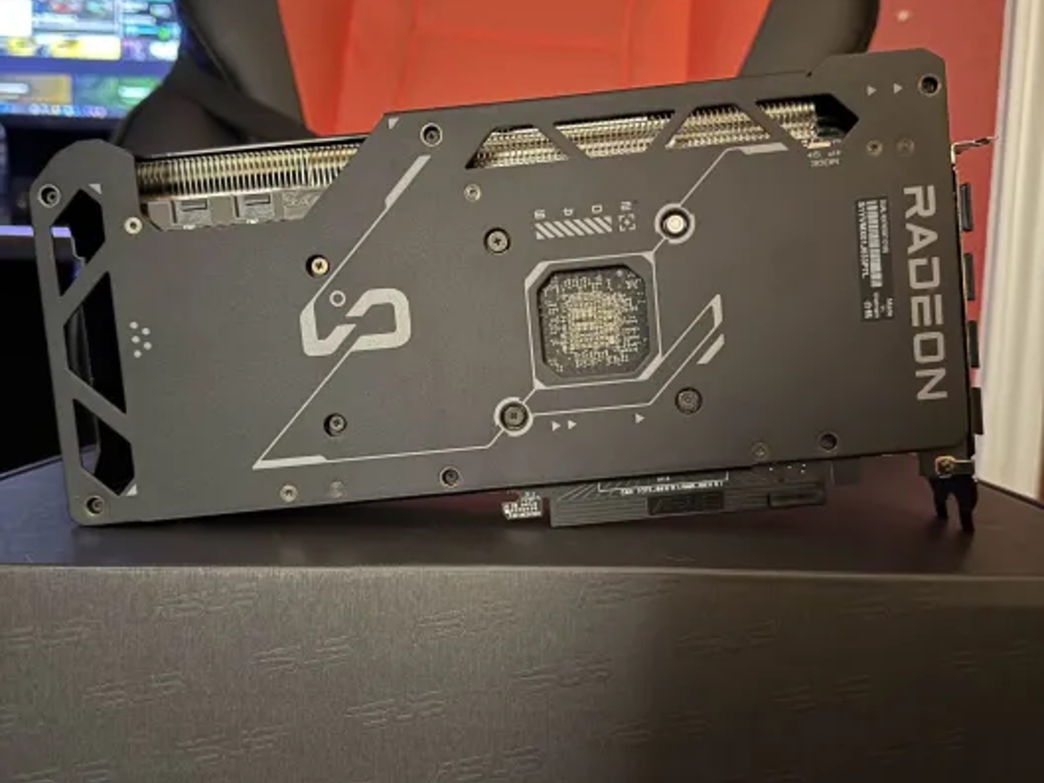 ASUS Dual Fan 7800XT 16GB