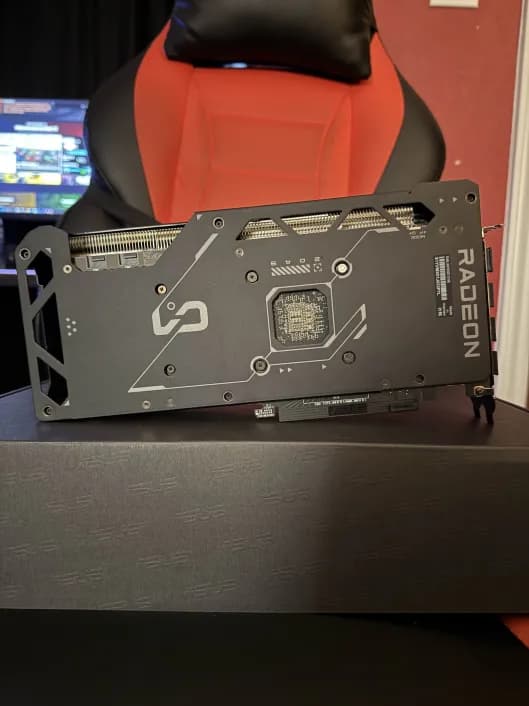 ASUS Dual Fan 7800XT 16GB