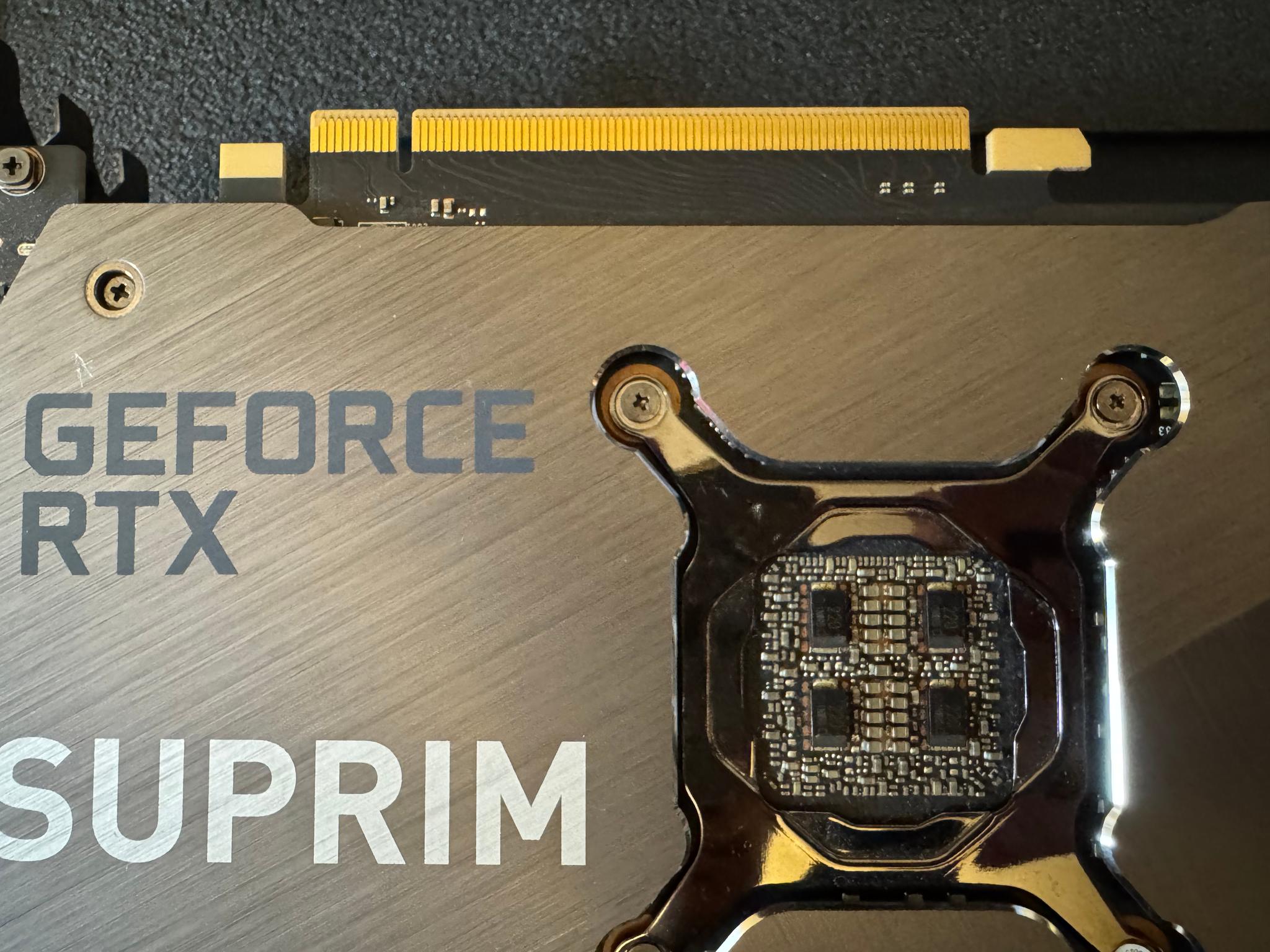 MSI GeForce RTX 3090 Ti SUPRIM 24G