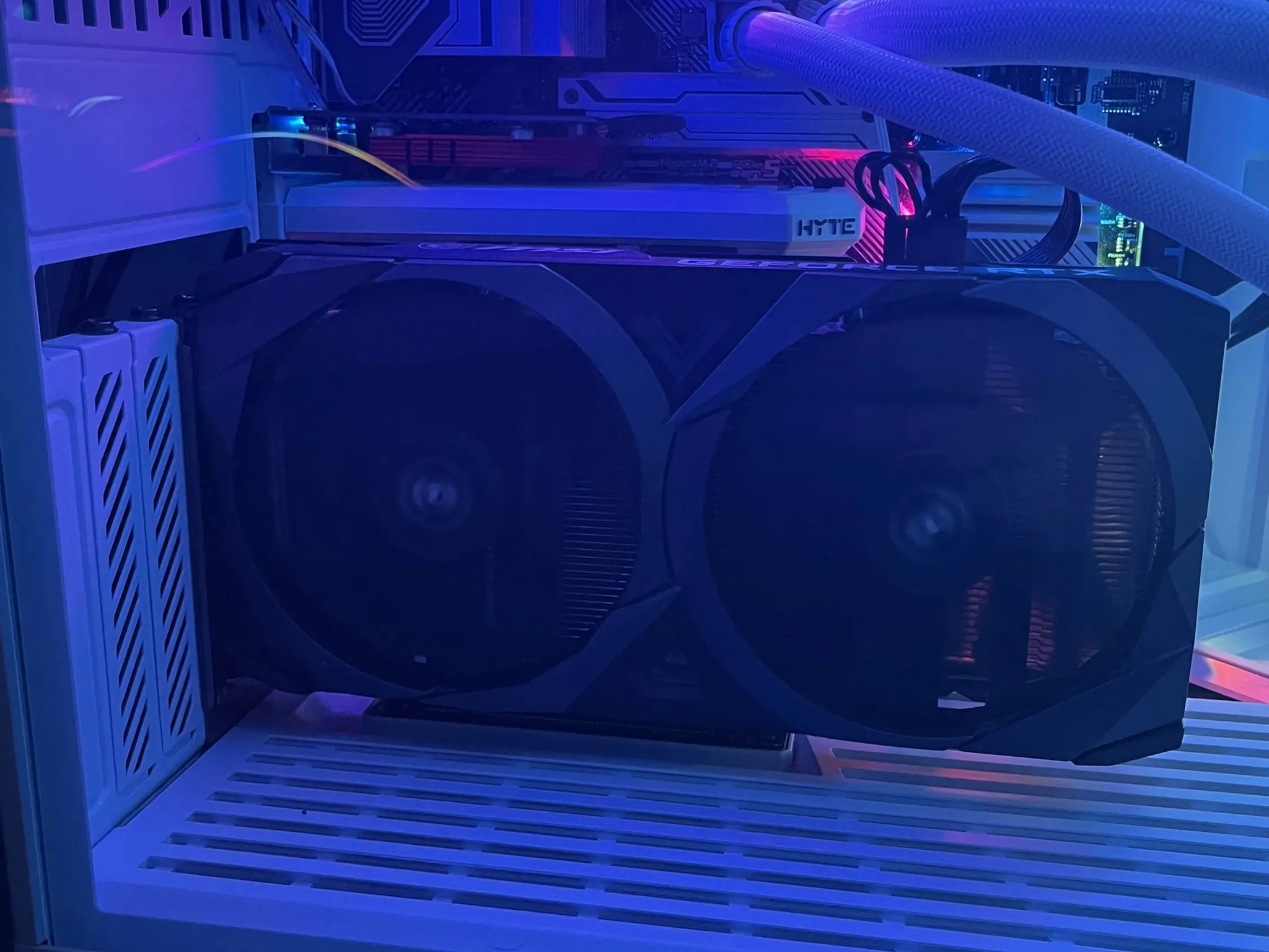 RTX 3060 Ti VENTUS 2X 8G OCV1 LHR Like new !!