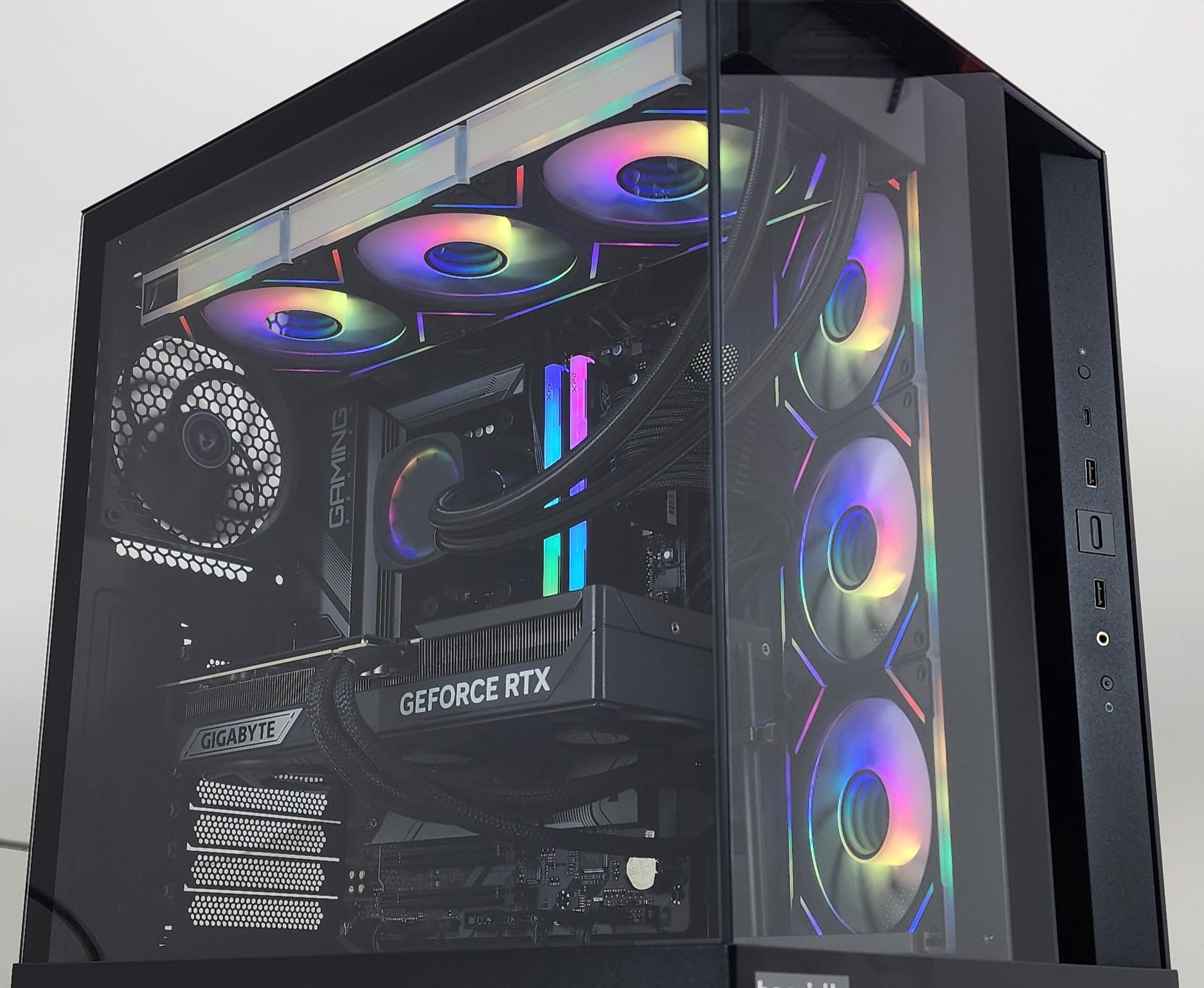 Gaming PC Ryzen 7 9850X3D 32GB RAM 1TB SSD RTX 5070 Ti 16GB Windows 11 Computer