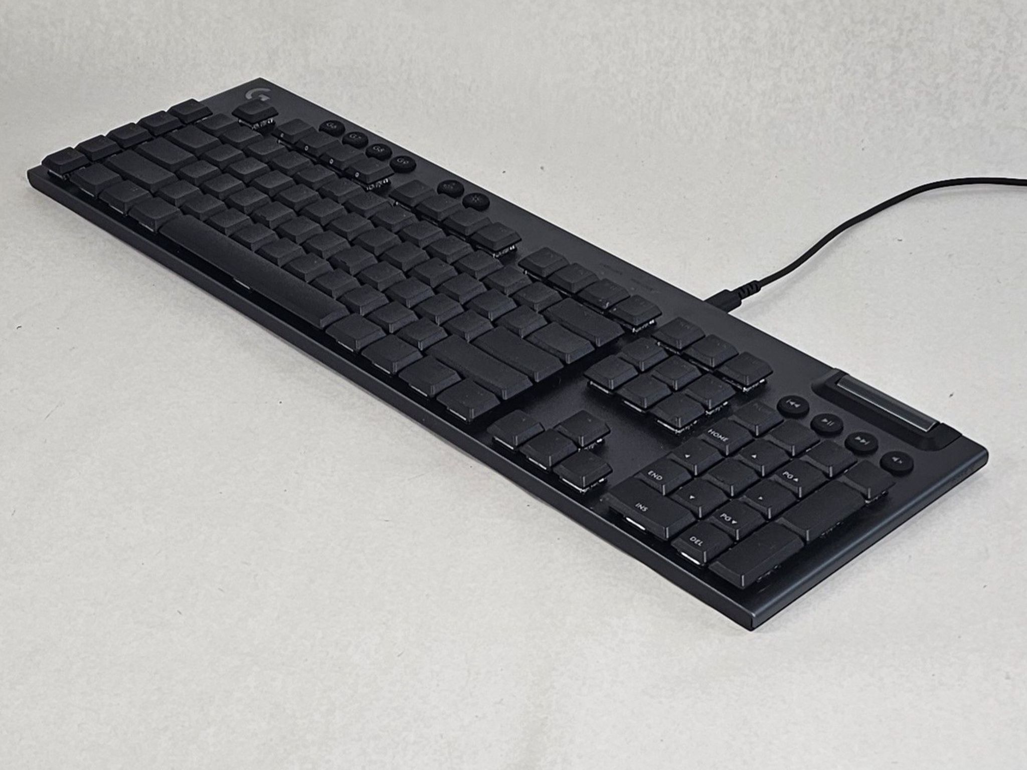 Logitech G915 X TACTILE Mechanical Gaming Keyboard - Black Wired
