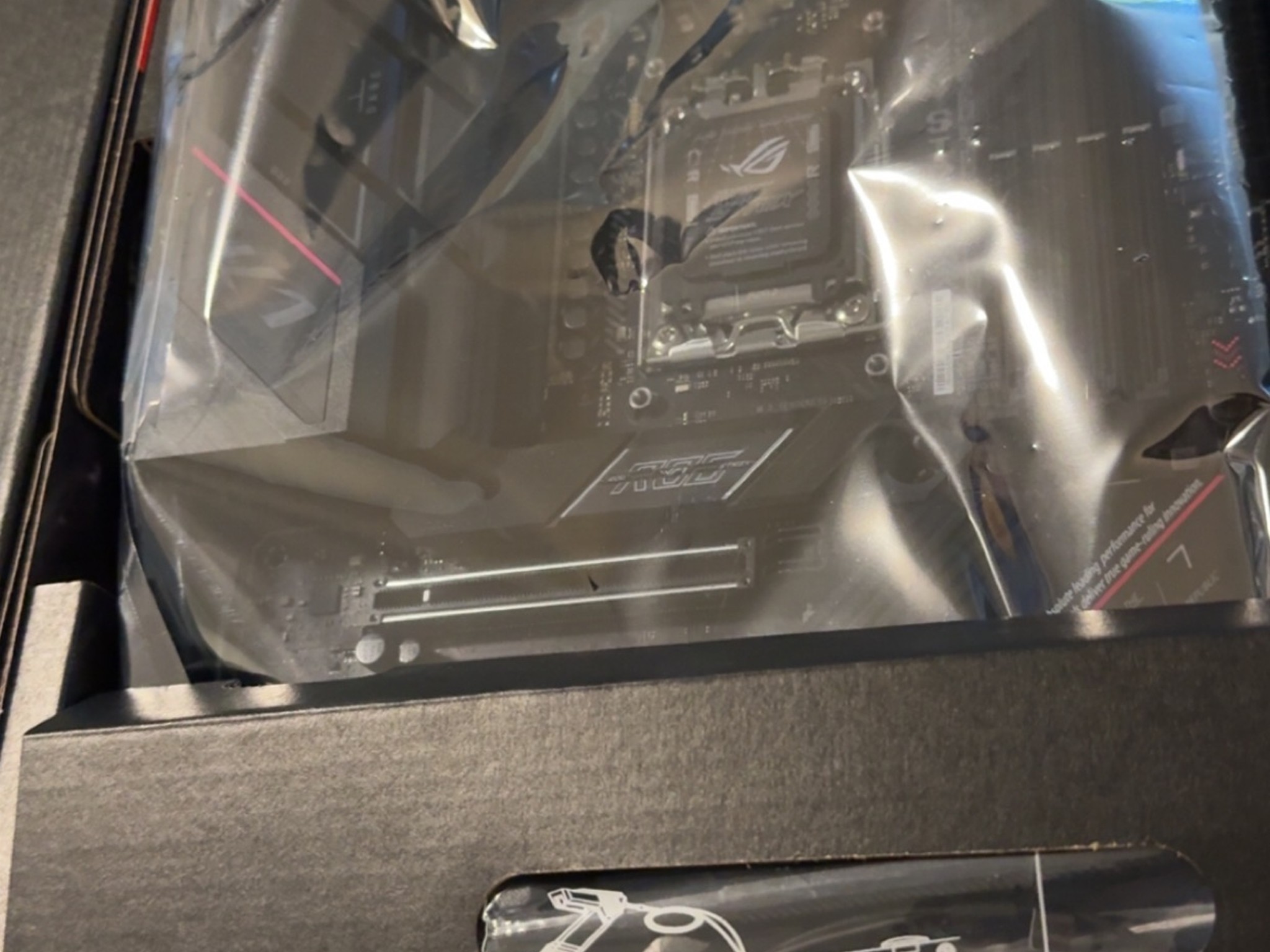 ASUS ROG Strix B650E-F Motherboard