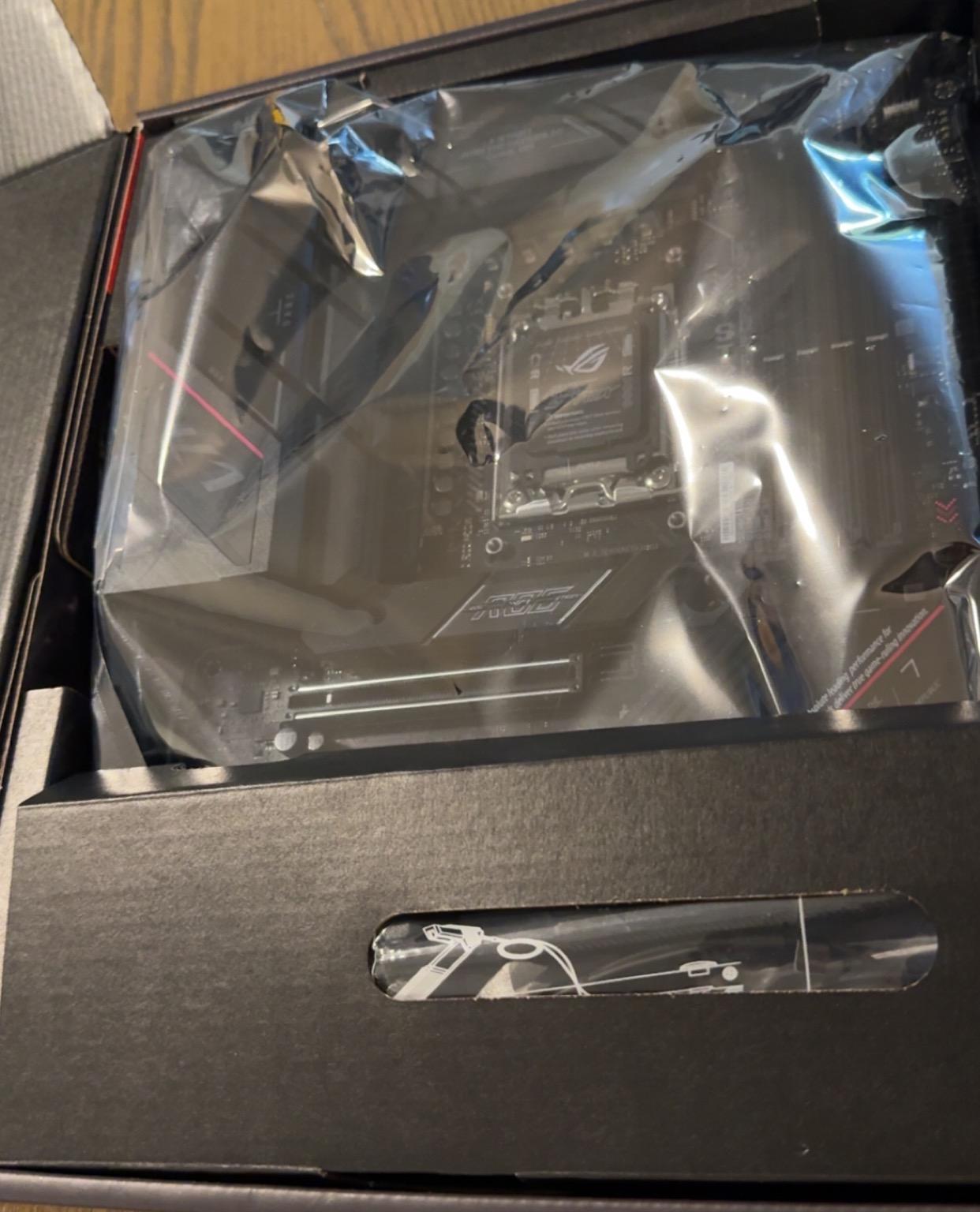 ASUS ROG Strix B650E-F Motherboard