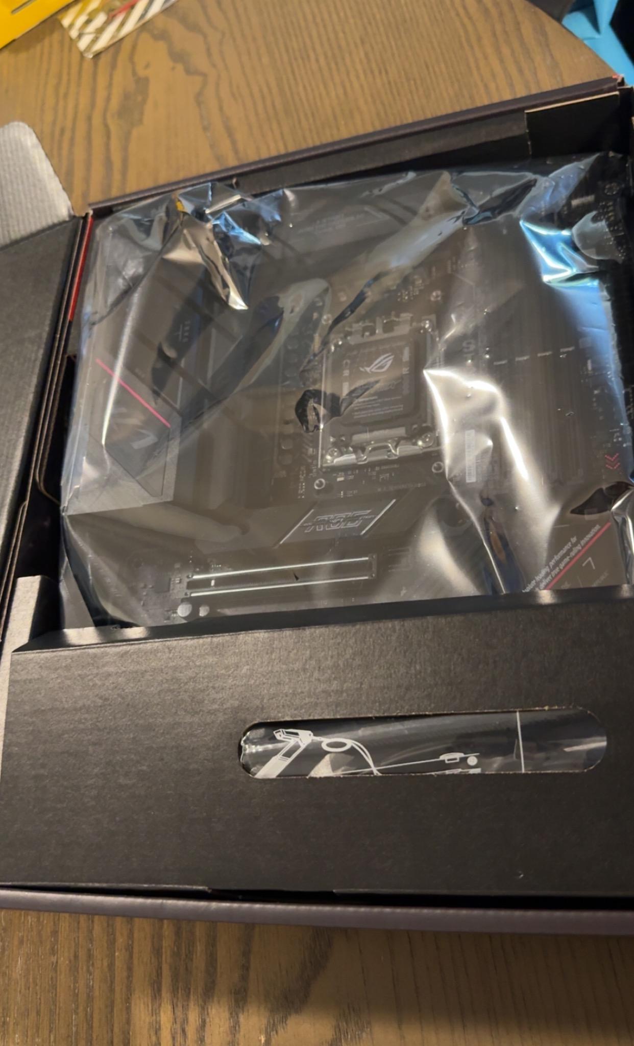 ASUS ROG Strix B650E-F Motherboard