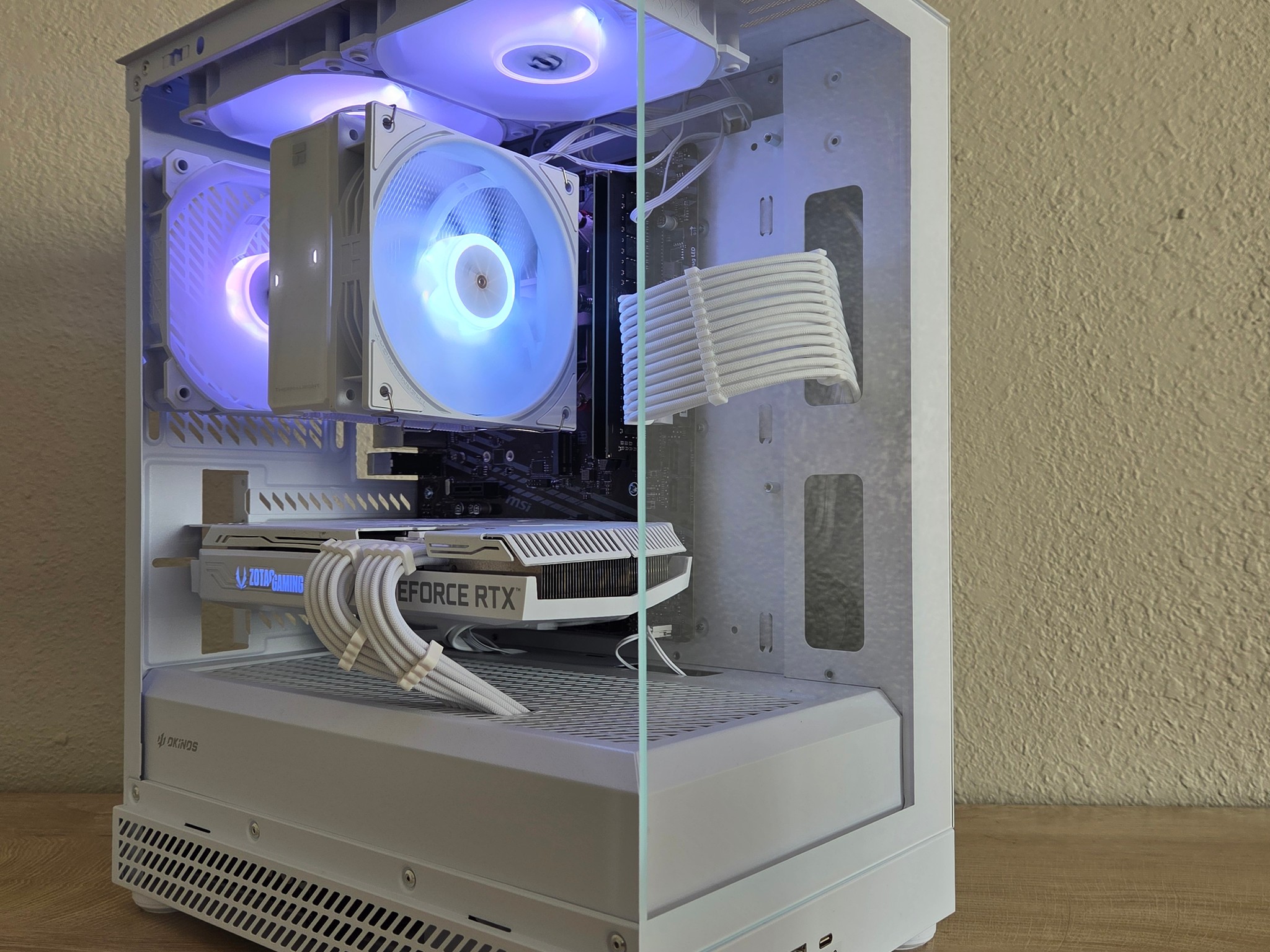 ❄️ FROSTBOUND ARCTIC PHANTOM ❄️