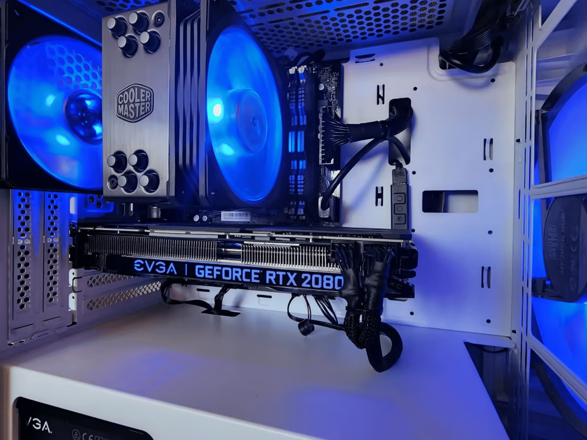 EVGA GeForce RTX 2080 // AMD Ryzen 5 3600 // Levin 16GB 3600MHz