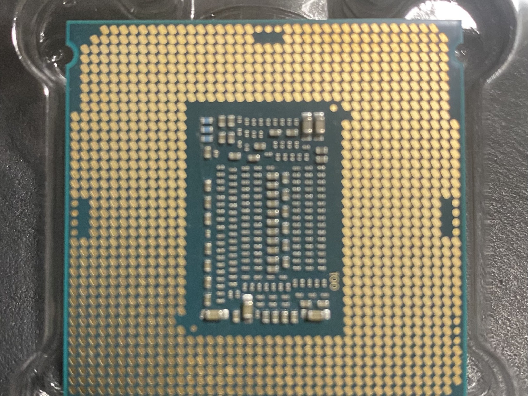 Intel i7-8700 SR3QS 3.20GHz 6 cores 12 threads
