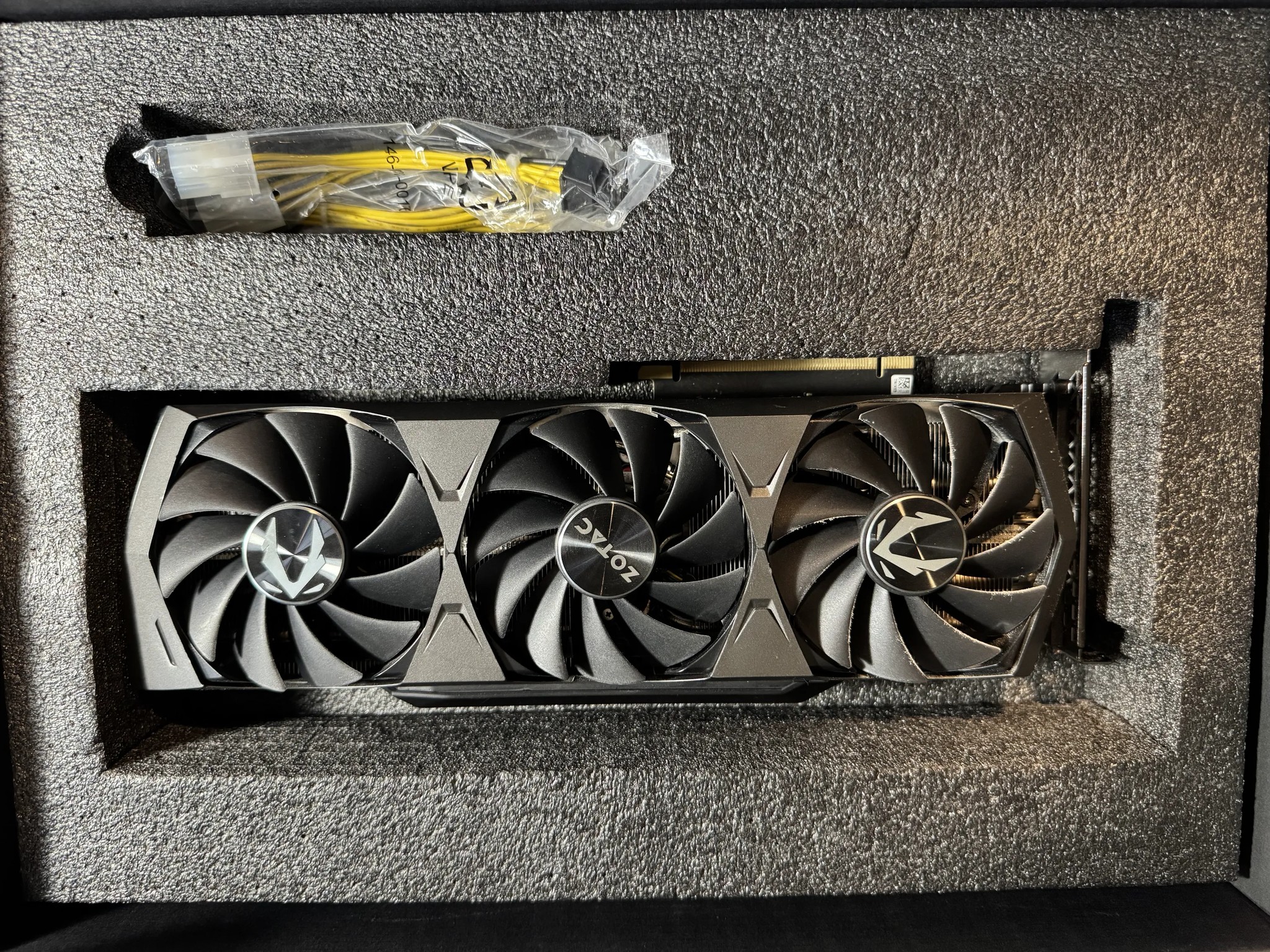 ZOTAC Trinity OC GeForce RTX 3090 24GB RAM