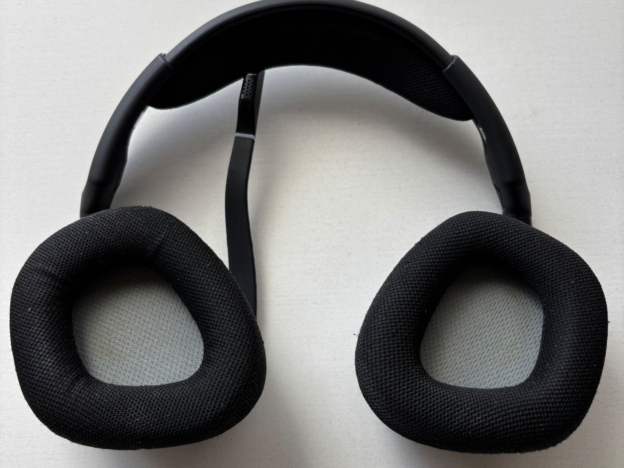 Corsair Void RGB Elite Wireless Headset + free Gaming one-handed keyboard