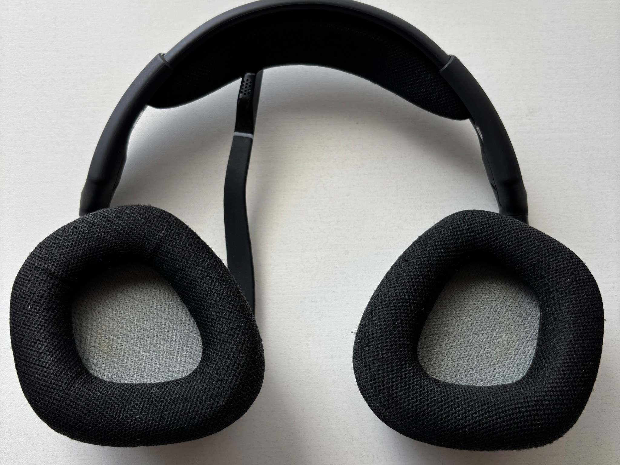Corsair Void RGB Elite Wireless Headset + free Gaming one-handed keyboard
