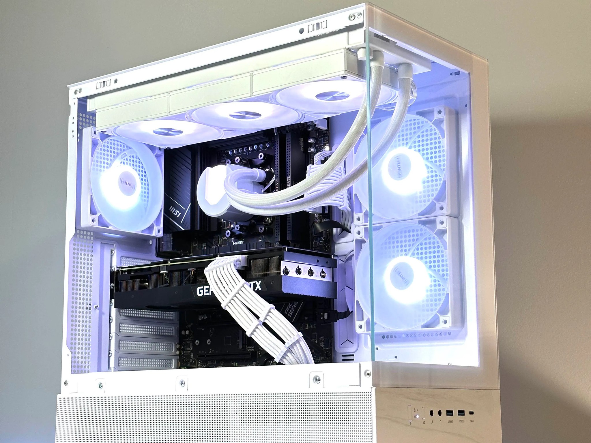 White Gaming PC | Ryzen 5 7600X | RTX 3080 10GB | 32GB RAM | 1TB SSD | WIFI |