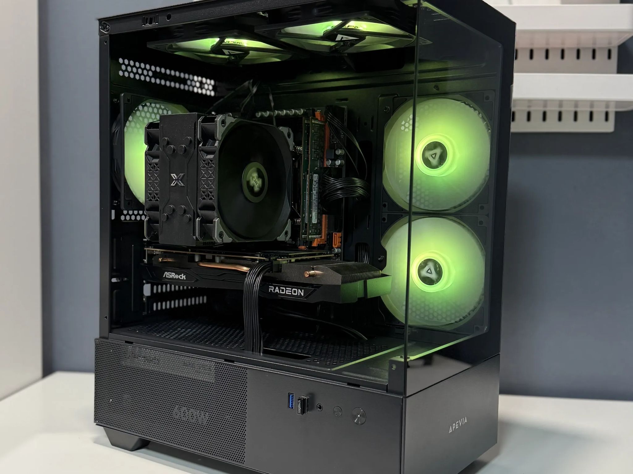 Budget Gaming PC - Rx 6600 xt _ 1 TB SSD _ 64 GB RAM _ 14 Core Xeon CPU