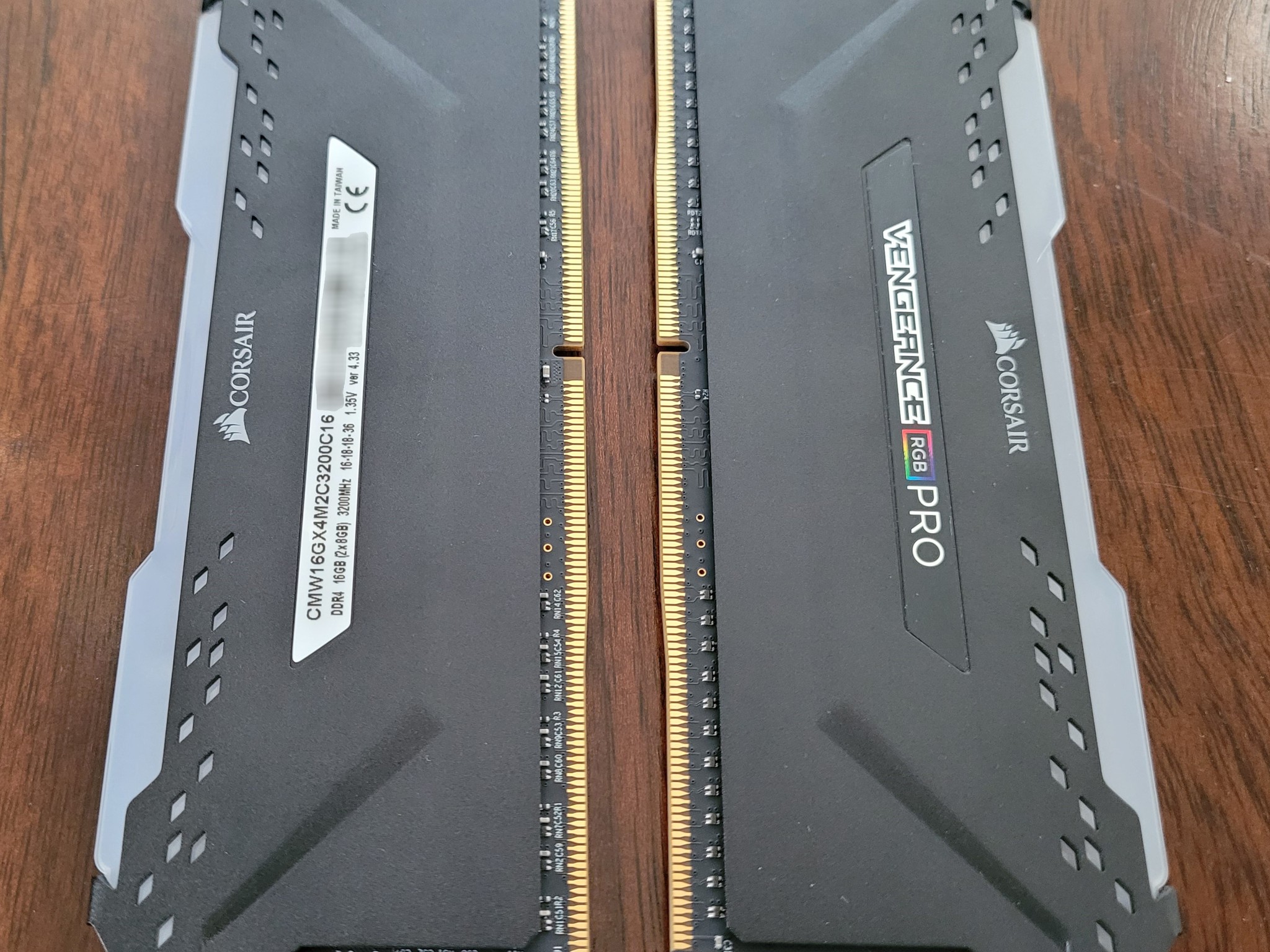 Corsair Vengeance RGB Pro Black 16 GB (2 x 8 GB) DDR4-3200 CL16 Memory (NO OG BOX)