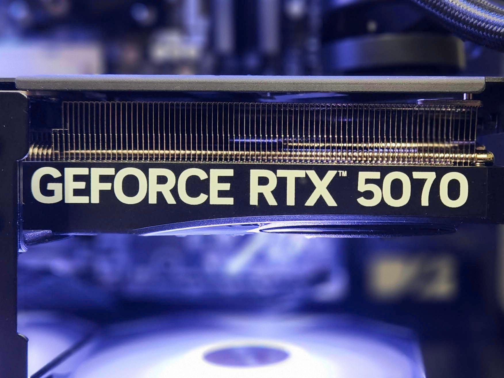 RTX 5070 | Custom 🎮 Gaming & 🎥 Streaming Liquid Cooled PC | Ryzen 7 7800X3D | 2TB SSD | 32GB DDR5