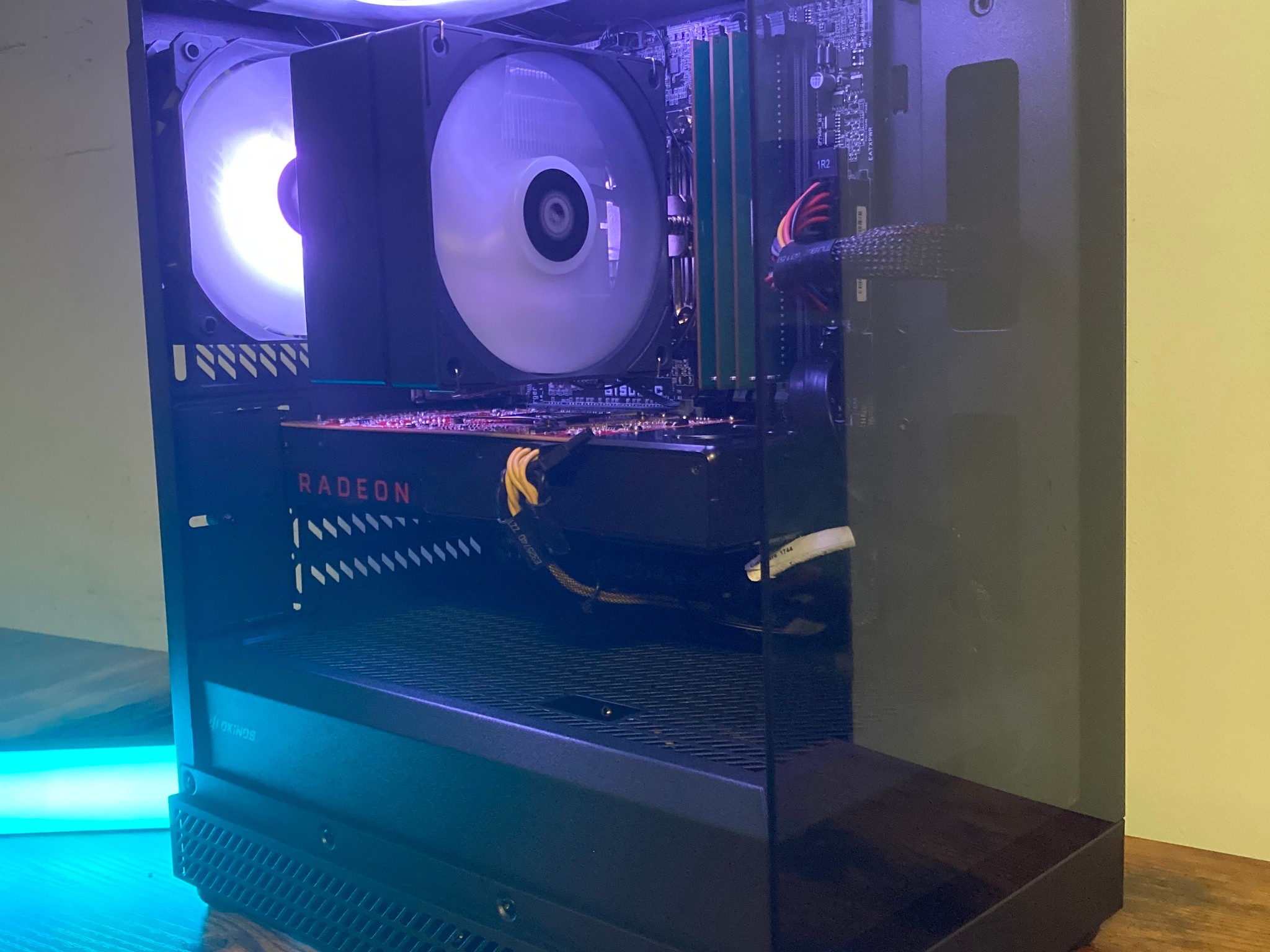 1080p Perfection- i5-6500 | 12GB DDR4 | RX 570 4GB | 240GB SSD