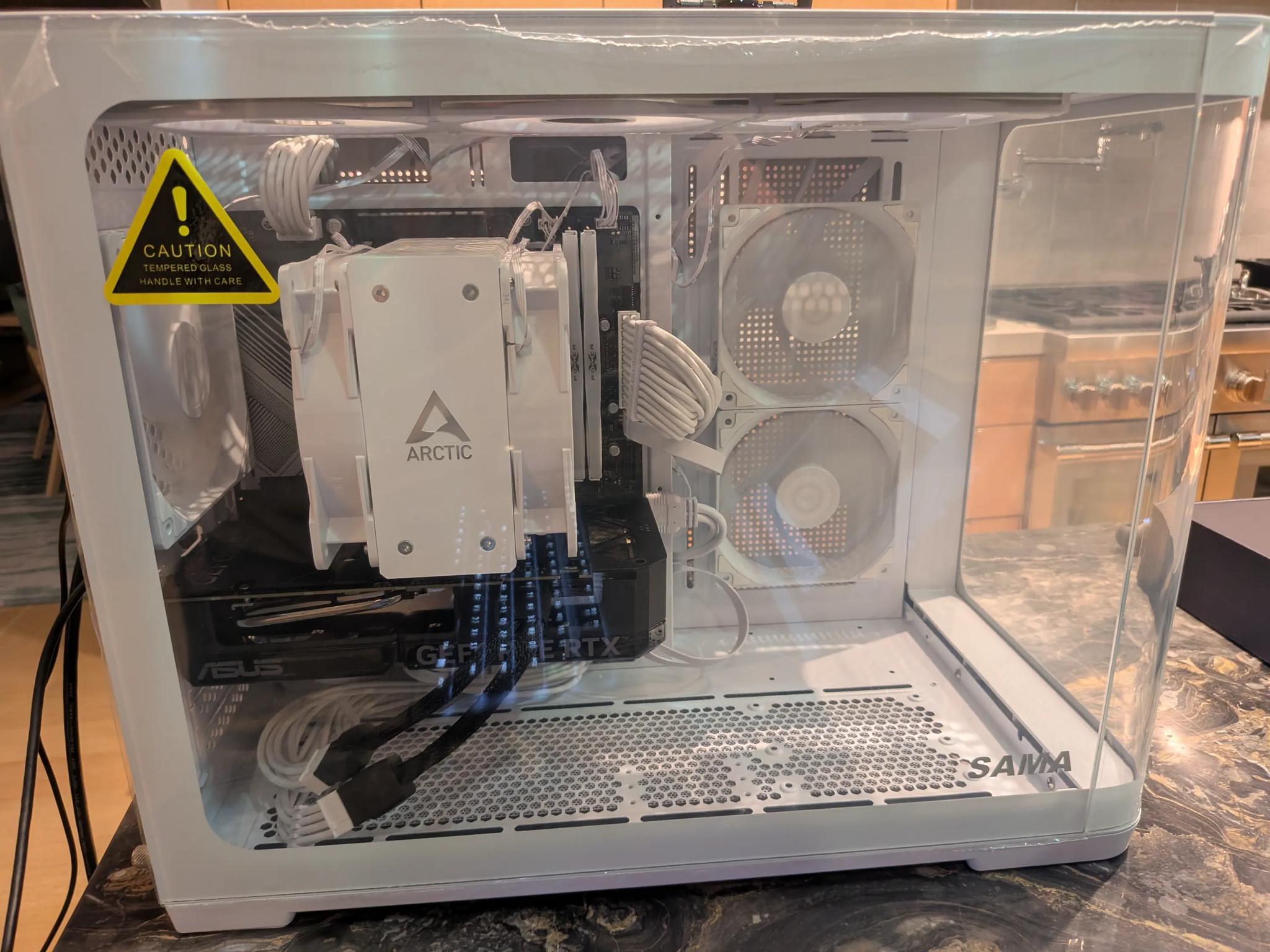 White Gaming PC - Ryzen 7600X, RTX 4070 Super, 32 GB DDR5, 1 TB