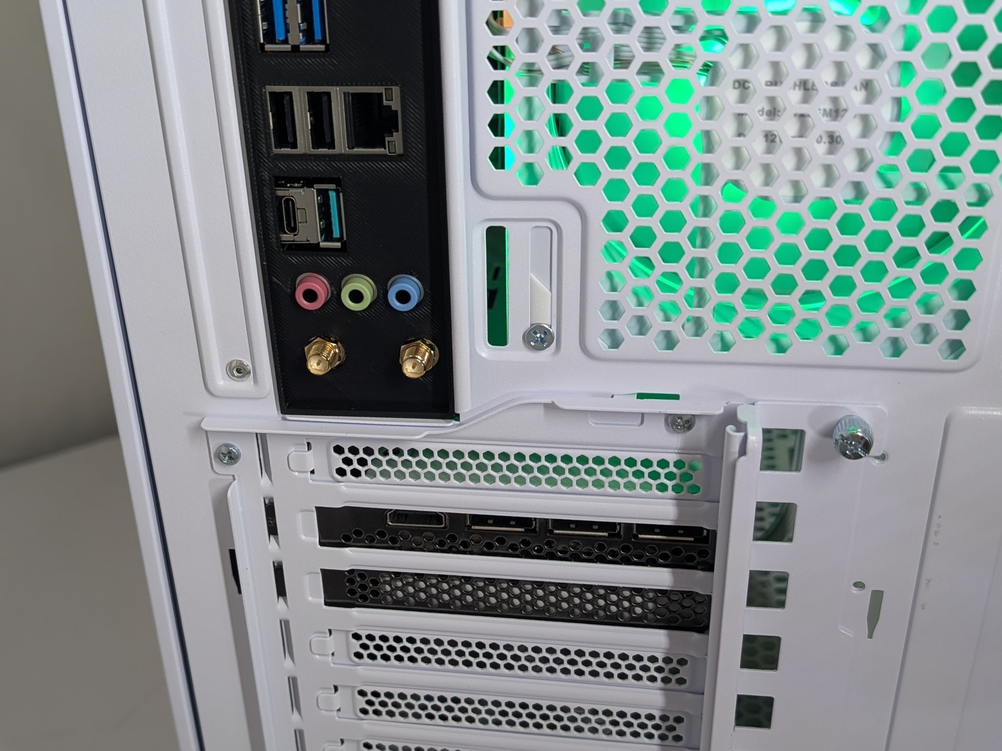 RTX 3090 | i5-12600KF | Z790 | 16GB DDR5 | 1TB NVMe | 1000W