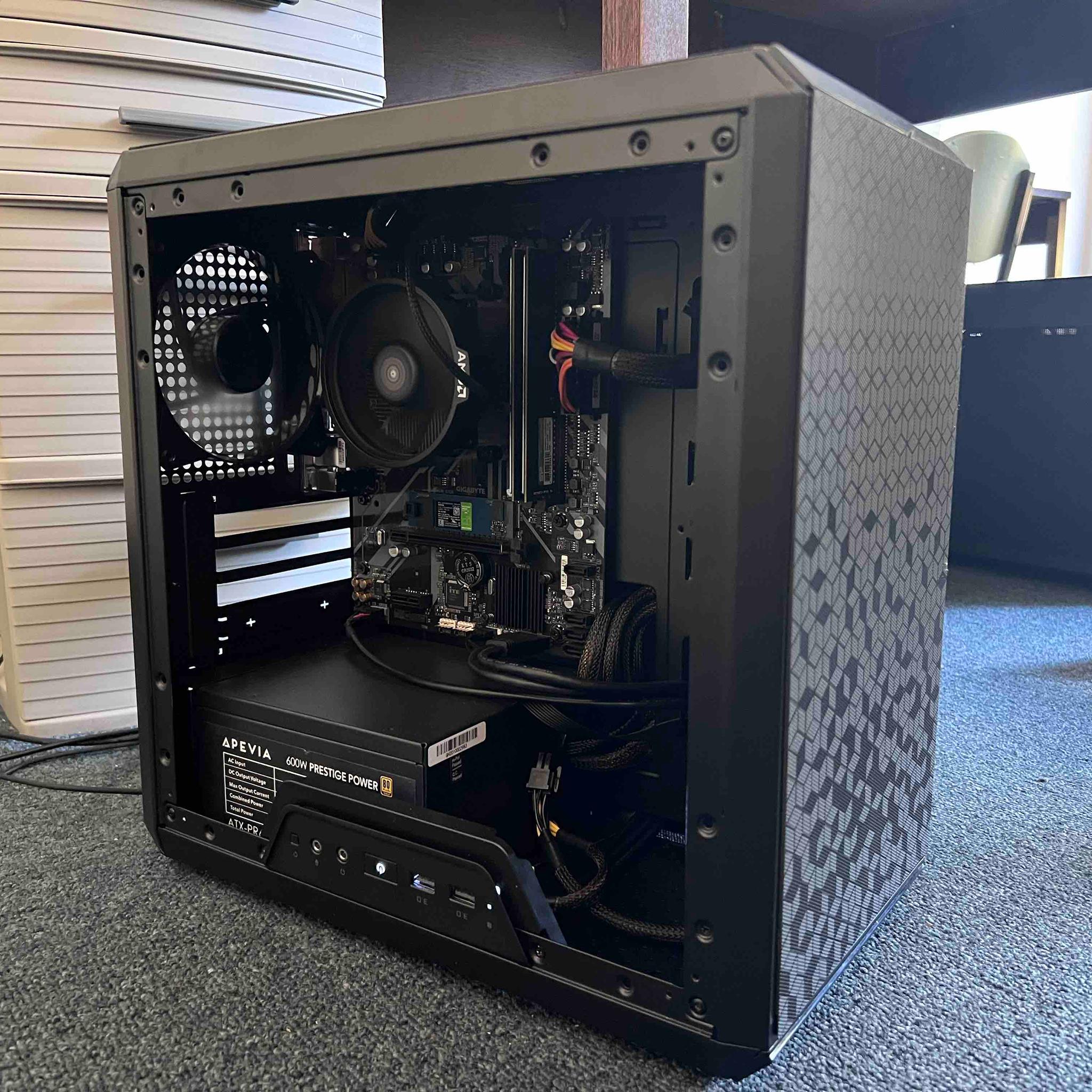 Budget Ryzen 5 3400G Starter PC