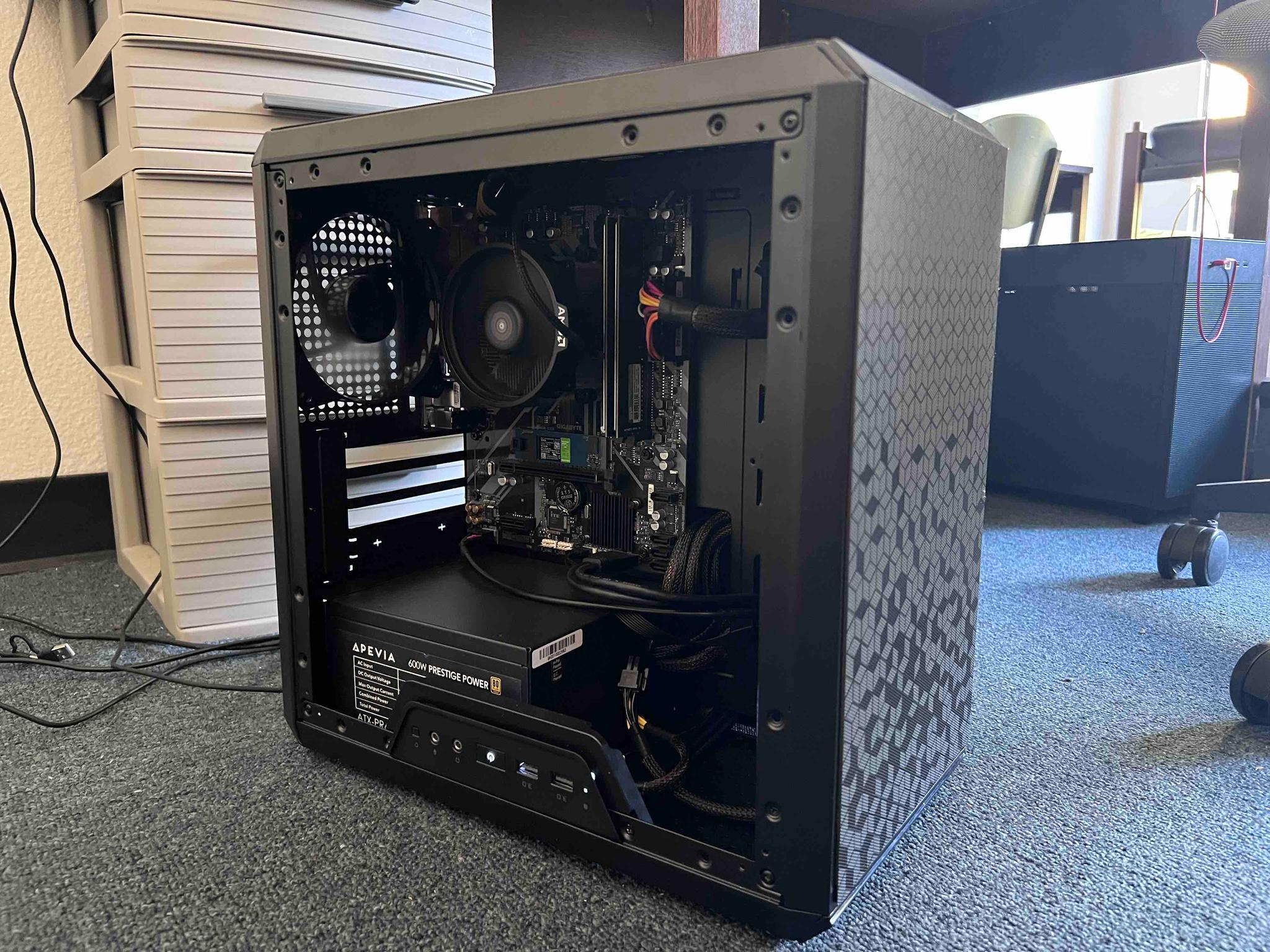 Budget Ryzen 5 3400G Starter PC